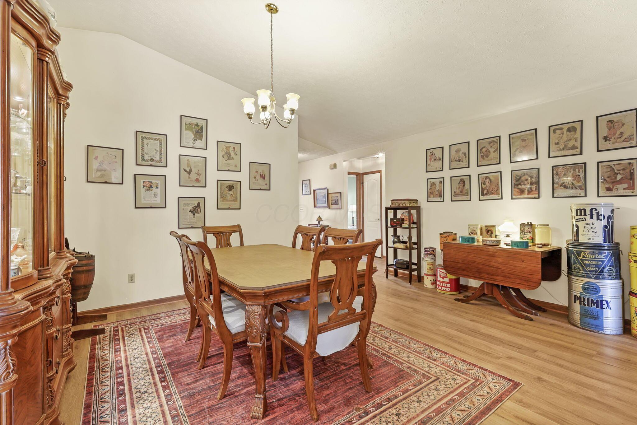 471 Danbury Drive Property Photo 11