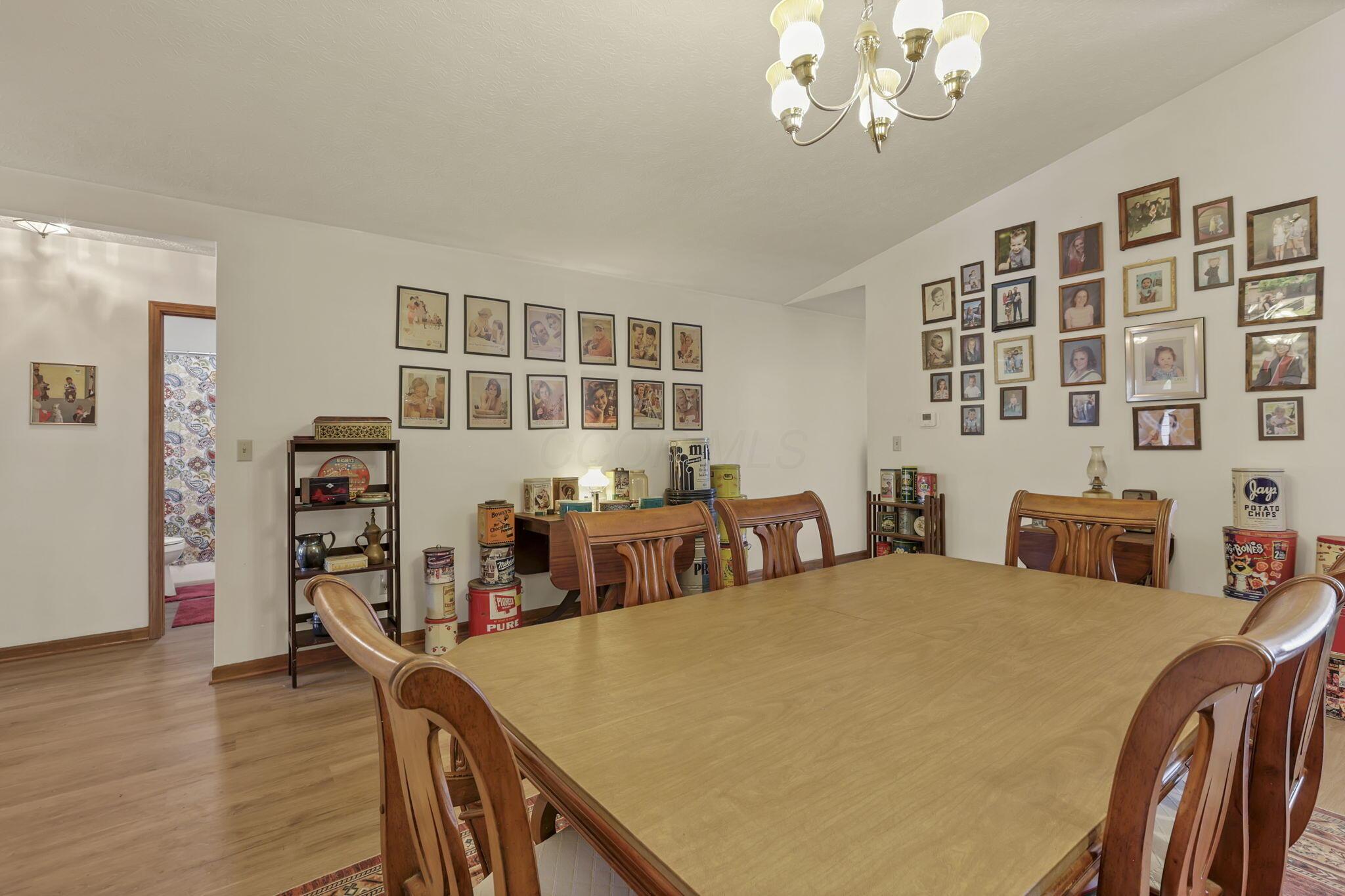 471 Danbury Drive Property Photo 12