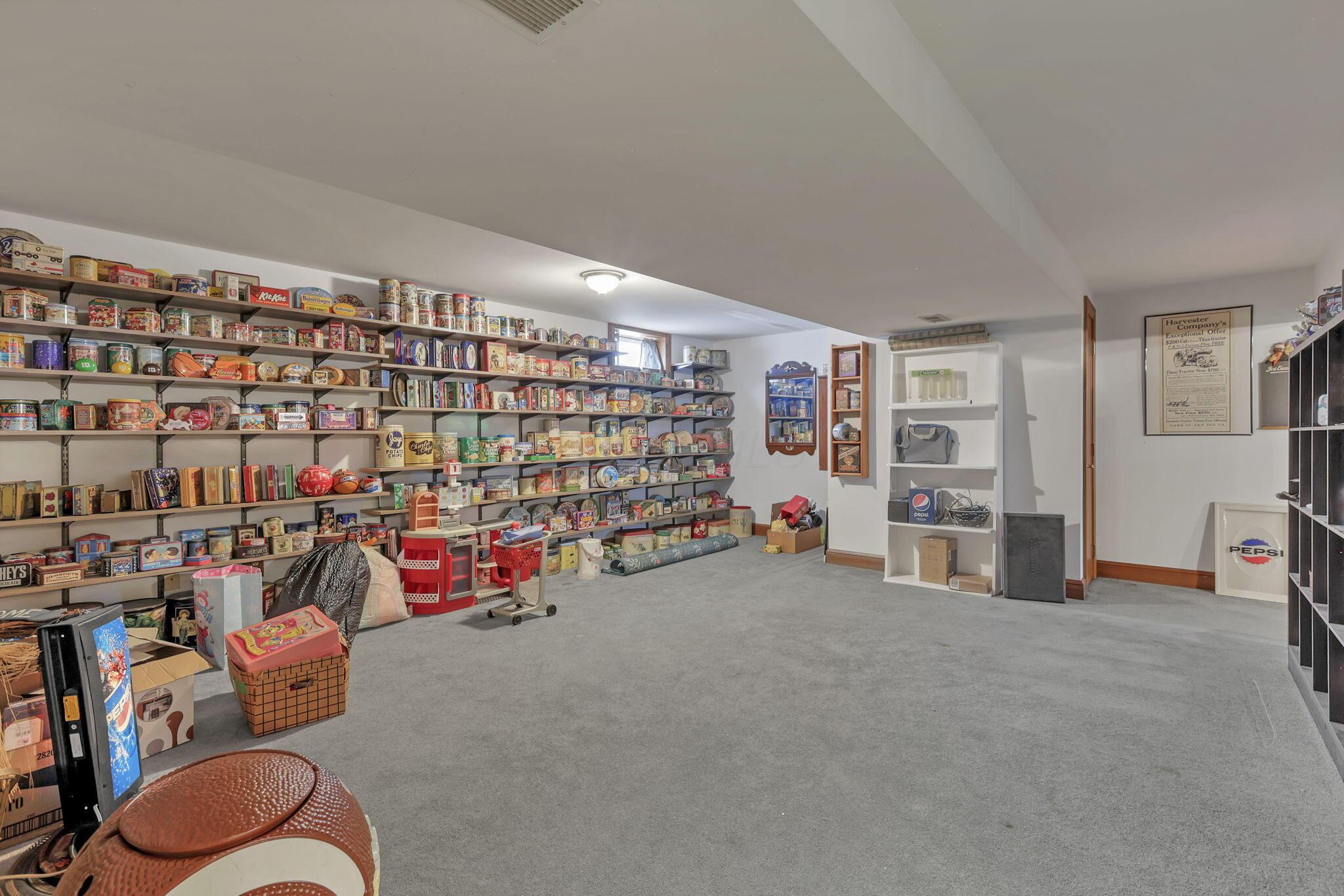 471 Danbury Drive Property Photo 36