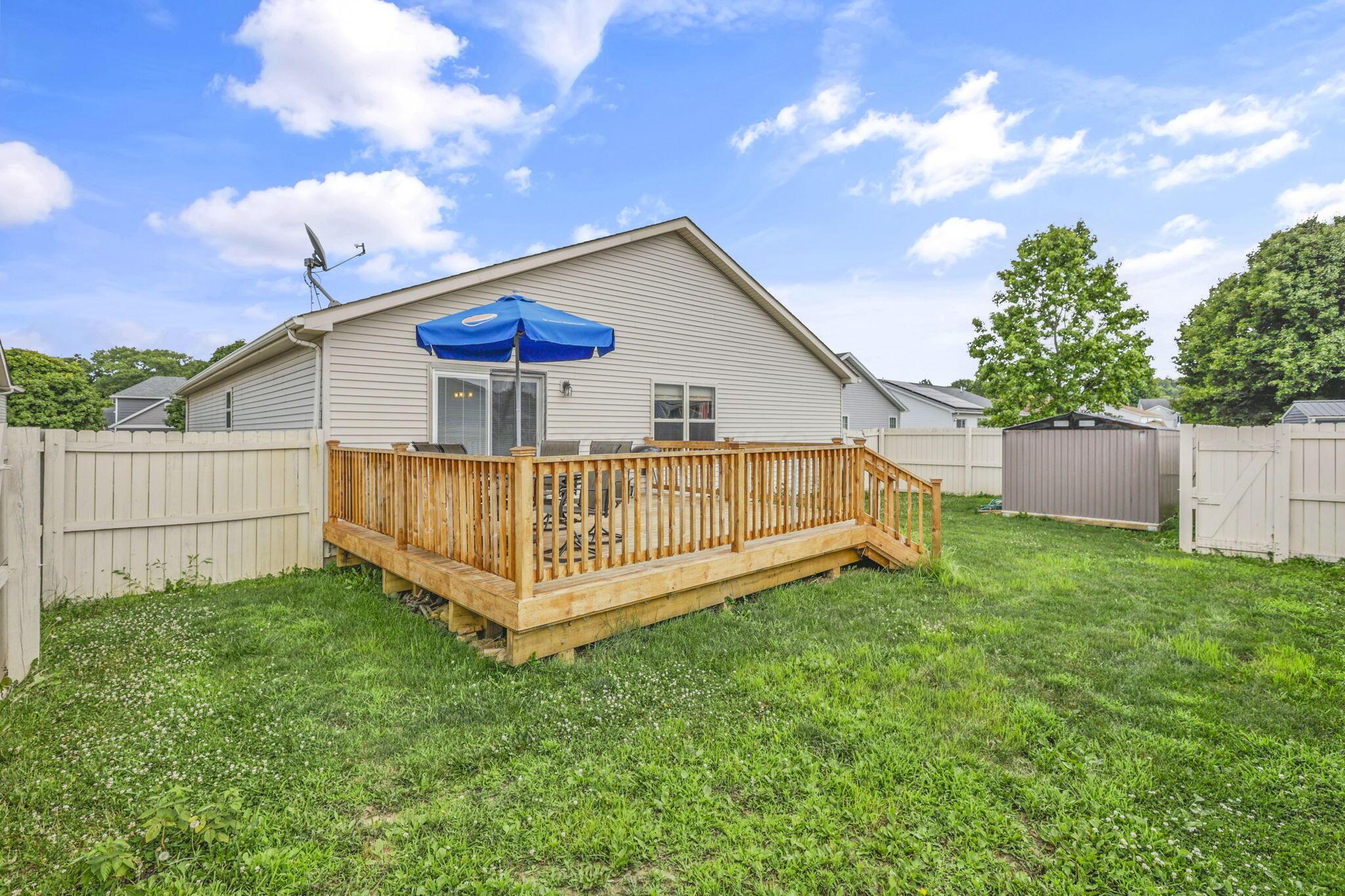 471 Danbury Drive Property Photo 44