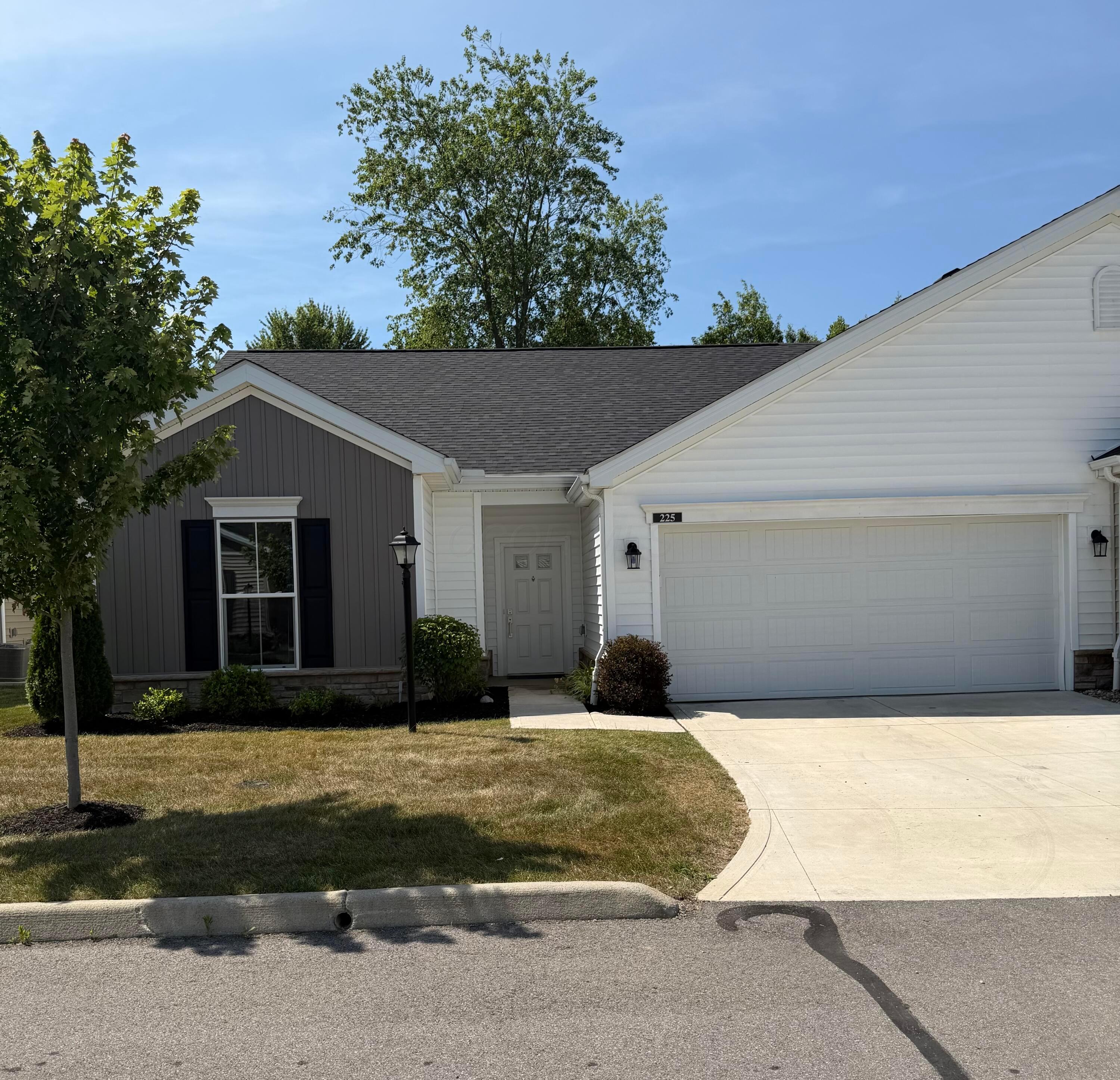 225 Lenell Loop Property Photo 1