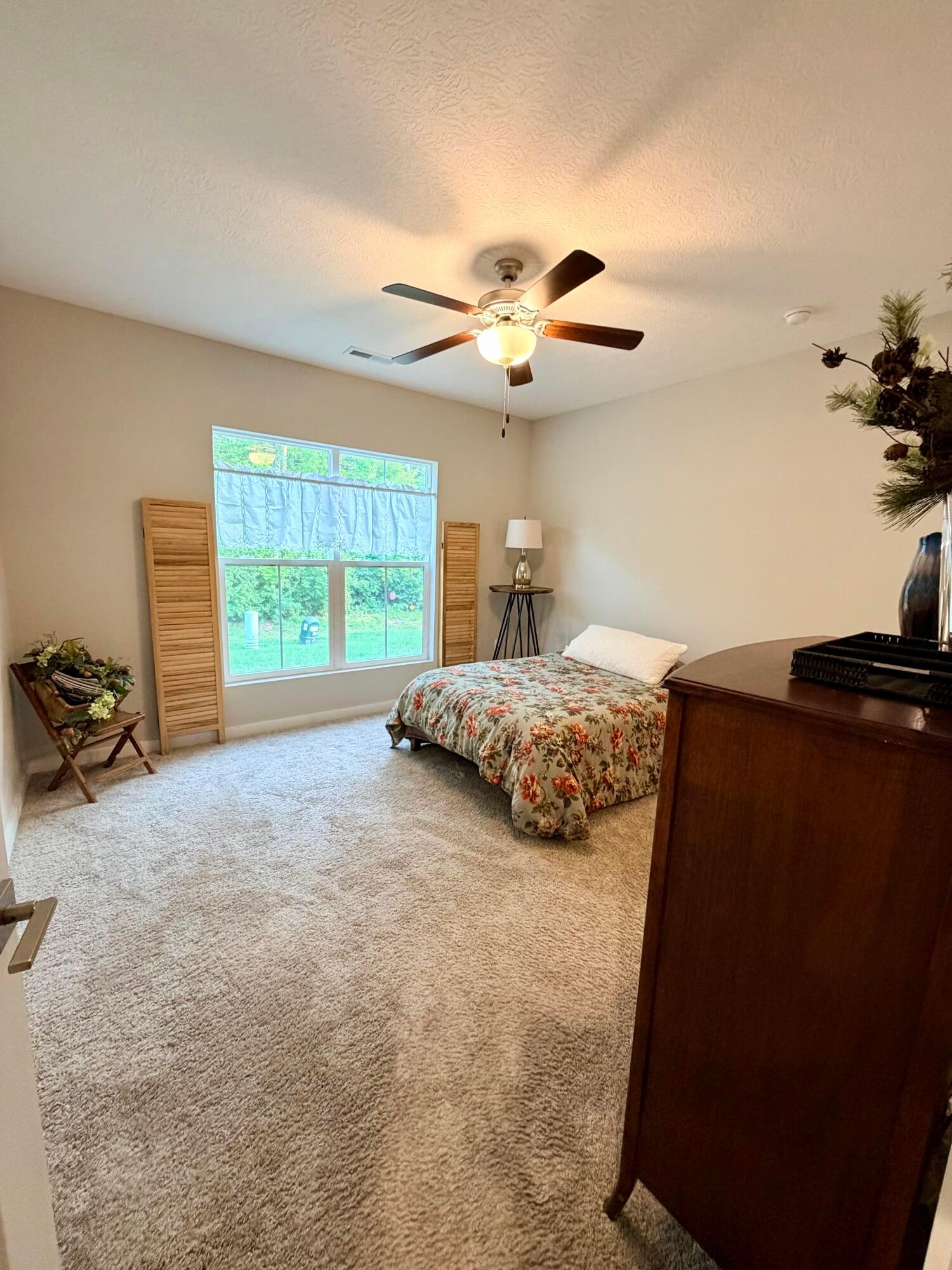 225 Lenell Loop Property Photo 13