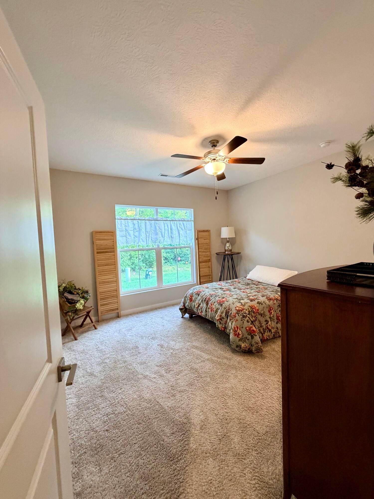 225 Lenell Loop Property Photo 14