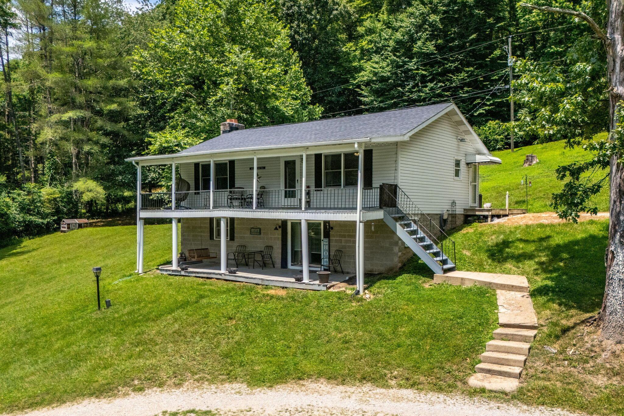 34796 Geiger Road Property Photo 4