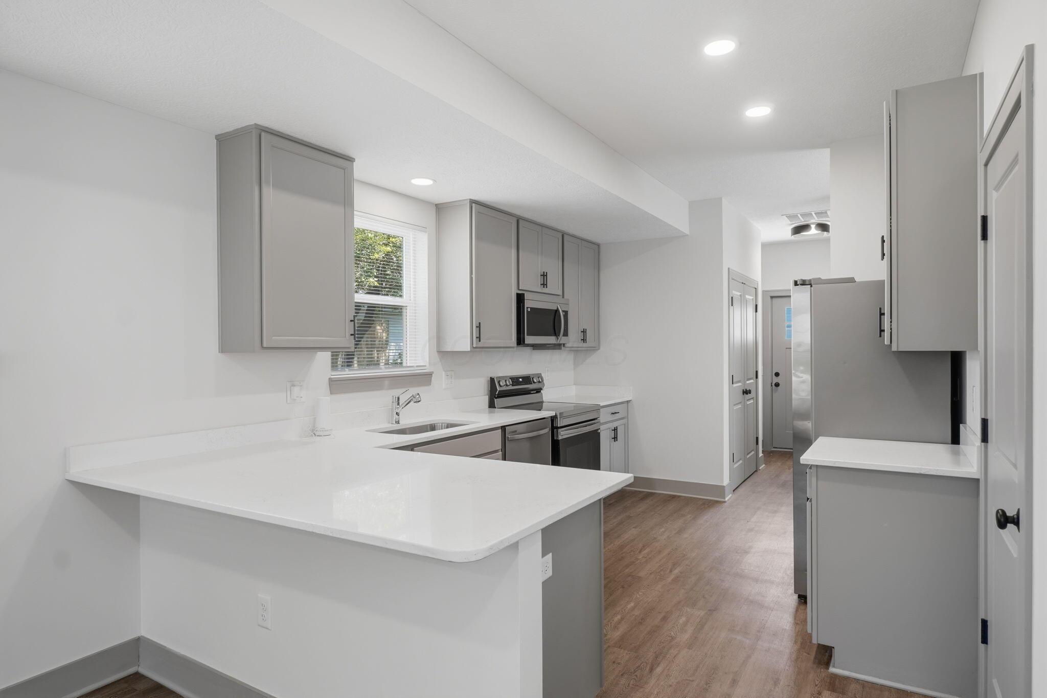 1848 S 6th Street Property Photo 13