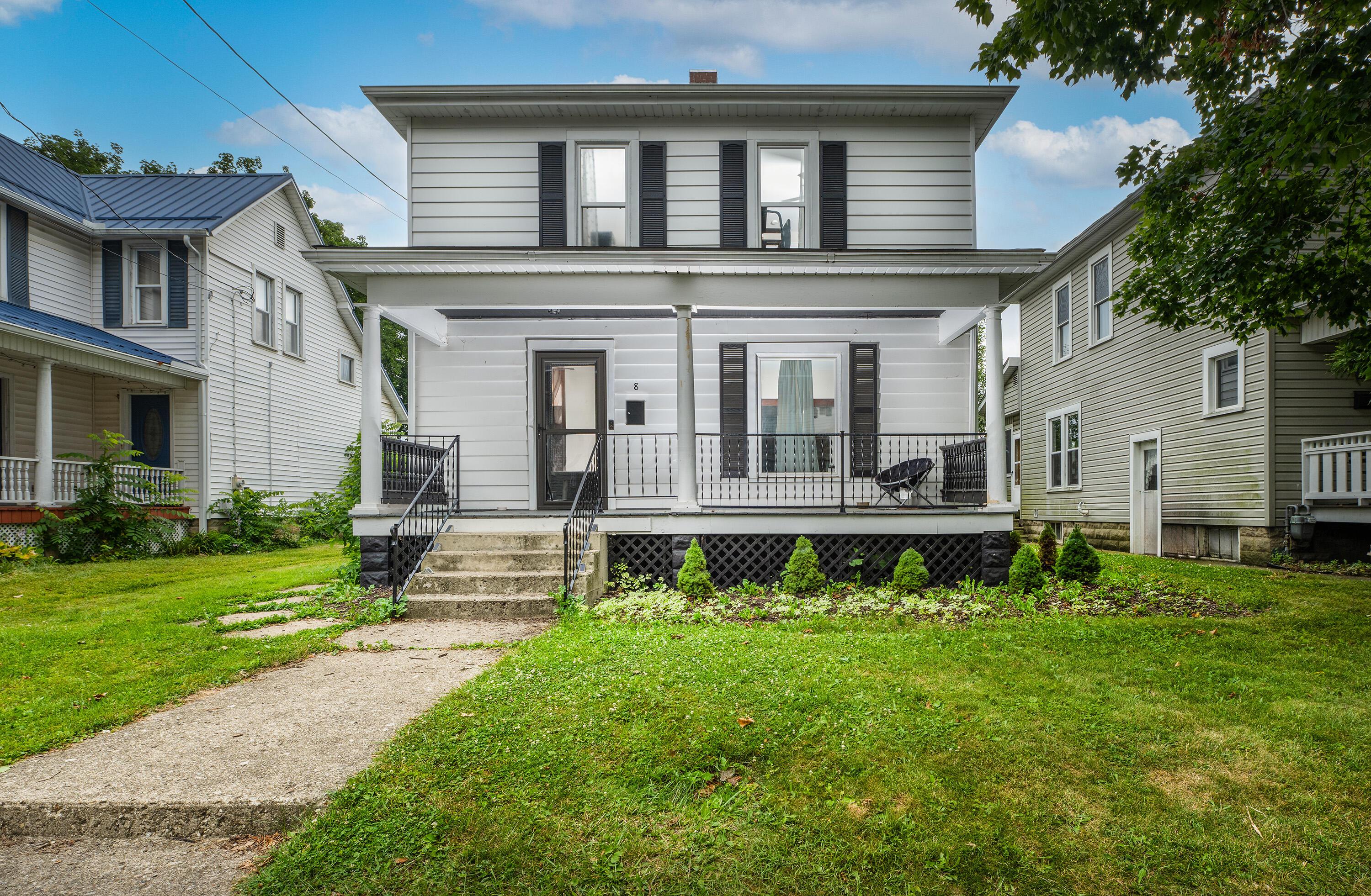 8 3rd Avenue Property Photo 1