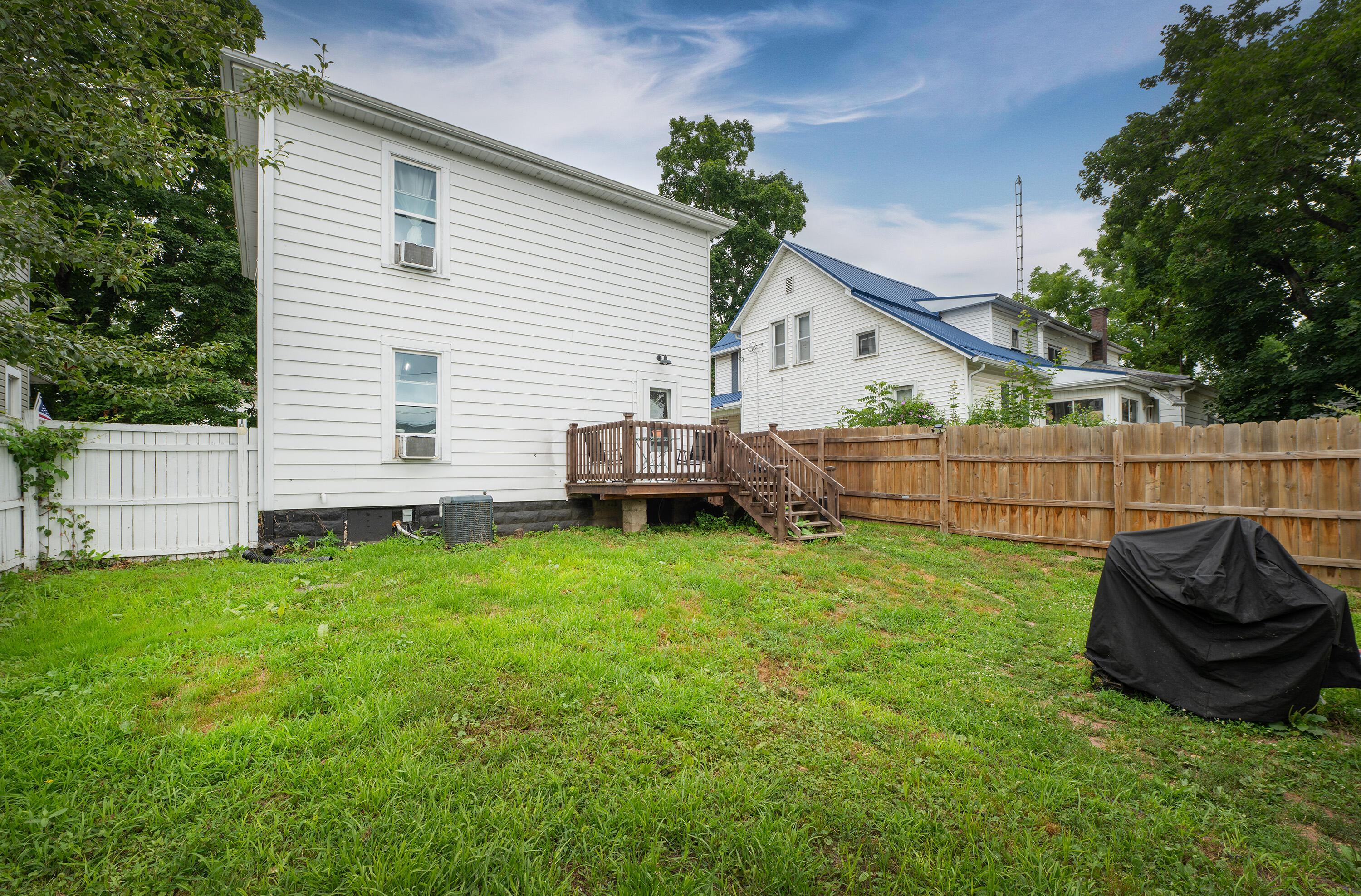 8 3rd Avenue Property Photo 4