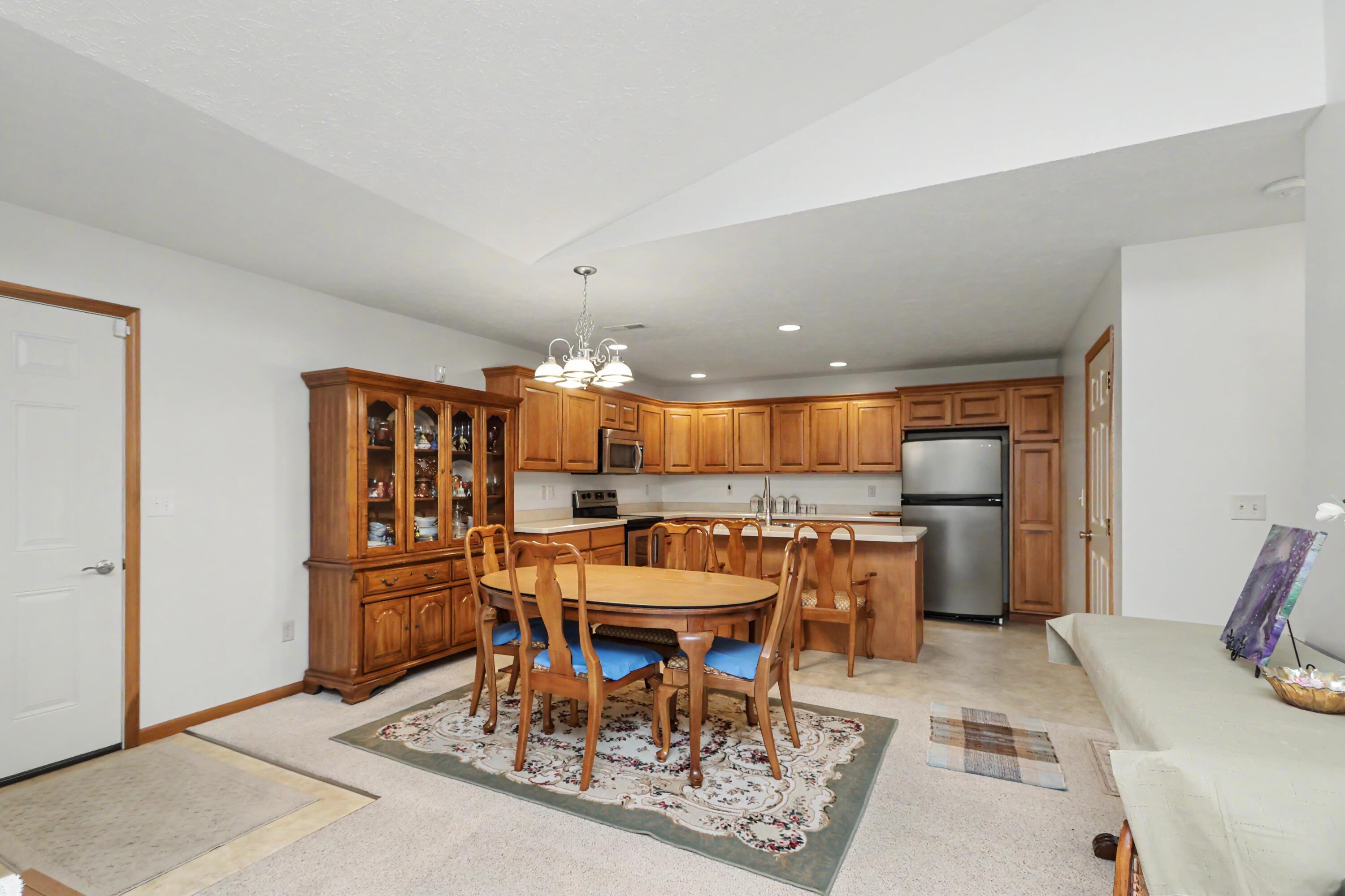 2357 Deerfield Lane Property Photo 6
