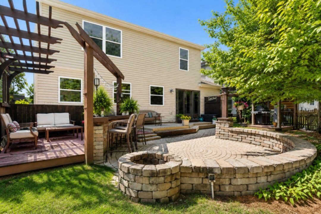 3724 Pleasantbrook Drive