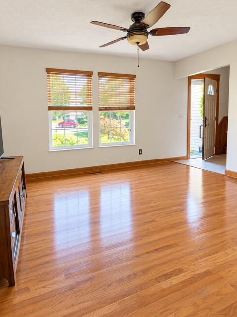 3724 Pleasantbrook Drive Property Photo 6