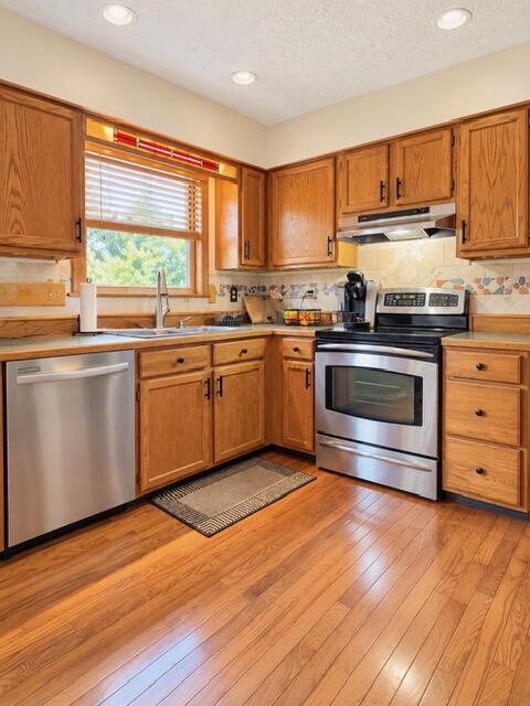 3724 Pleasantbrook Drive Property Photo 12