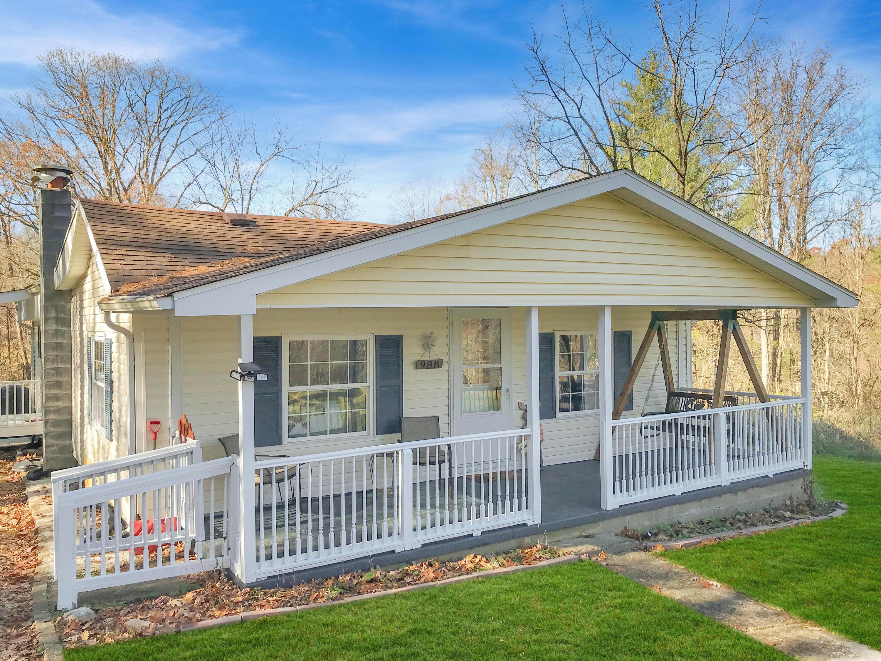 988 Connett Road Property Photo 1