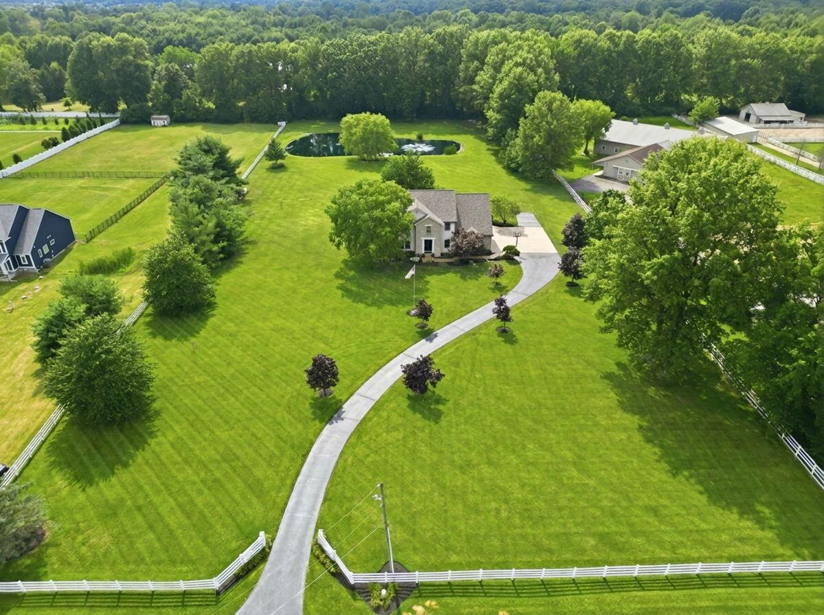 1835 Dixon Road