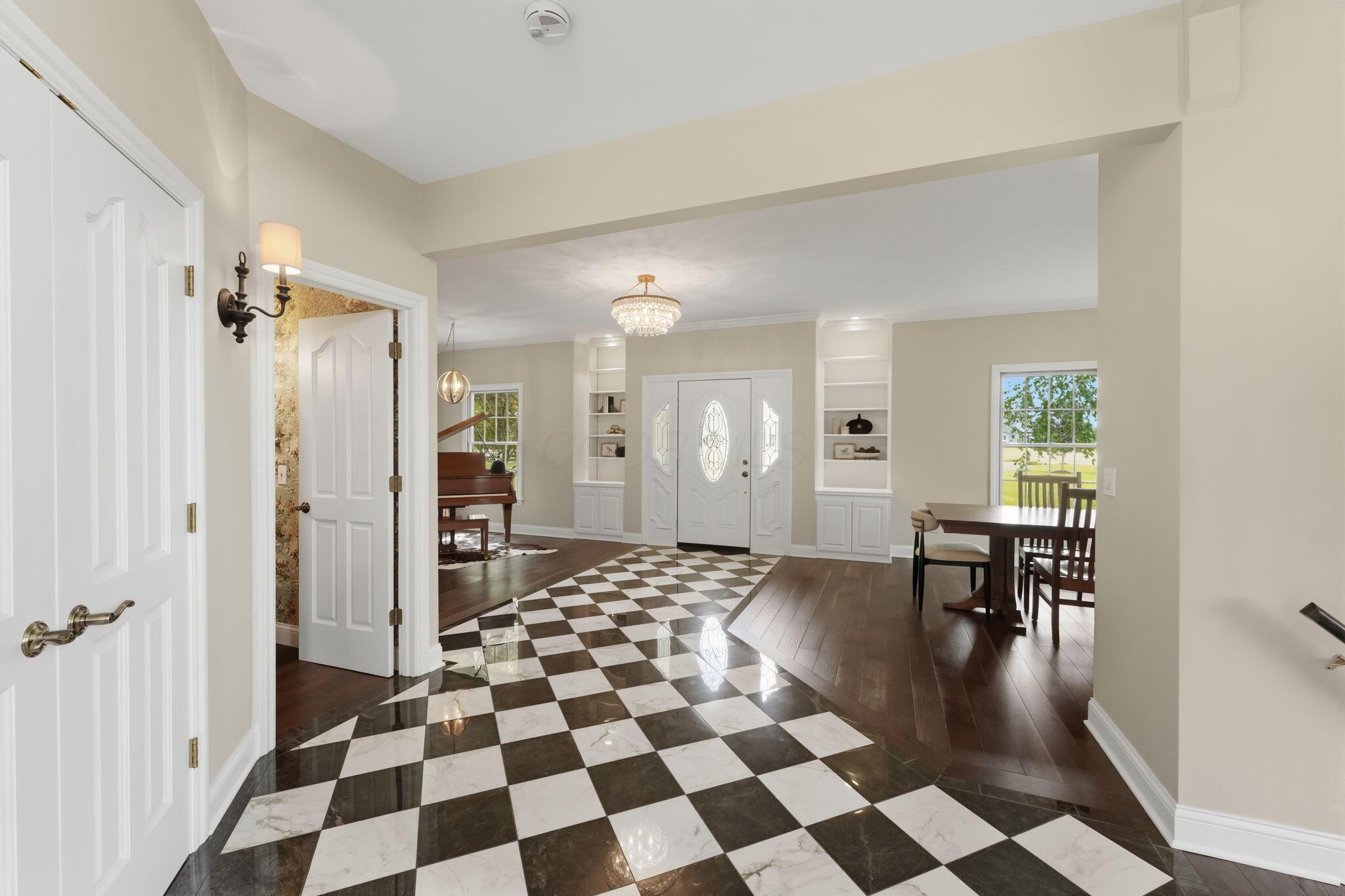 1835 Dixon Road Property Photo 11