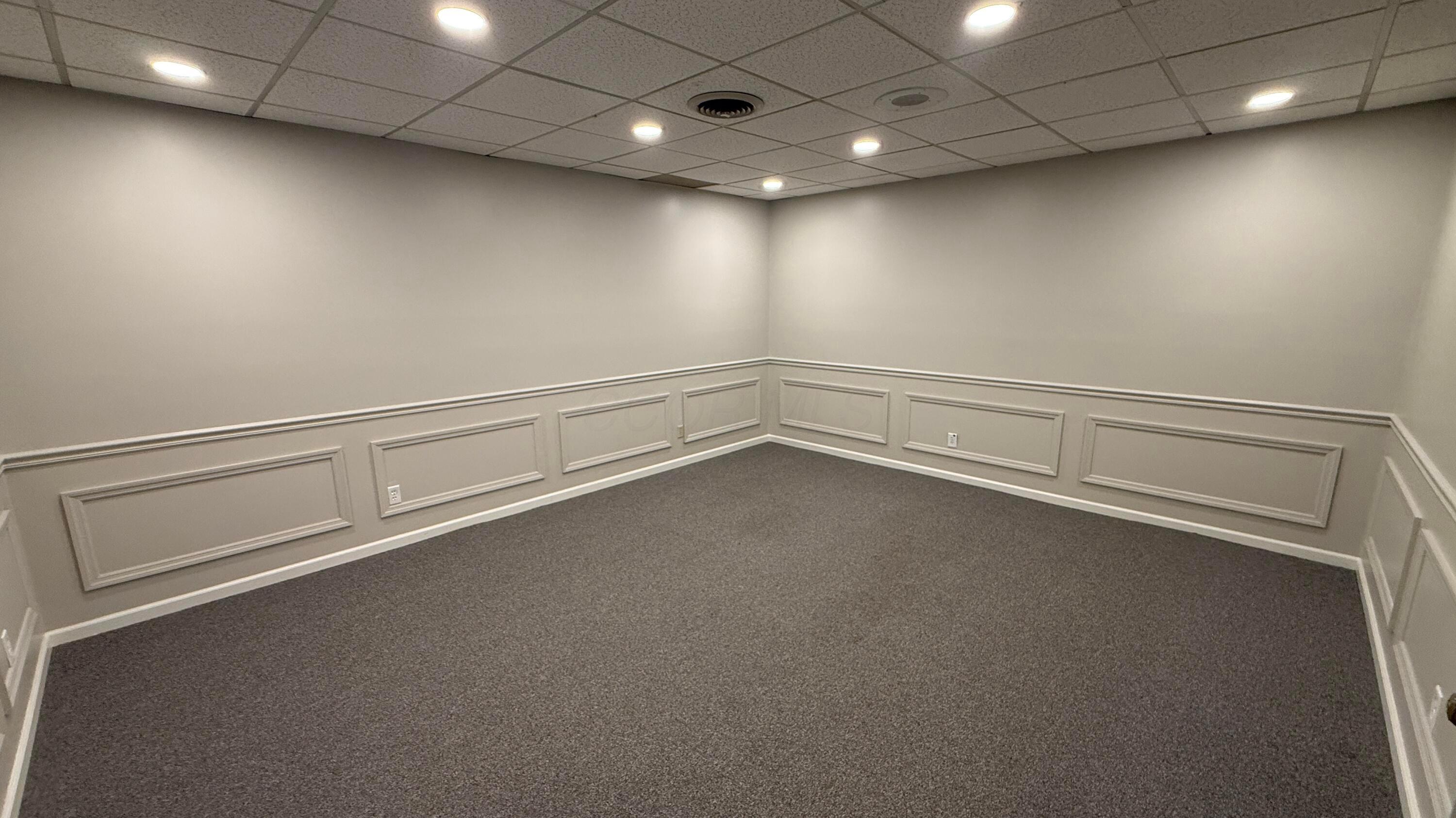 454 E Center Street Property Photo 19