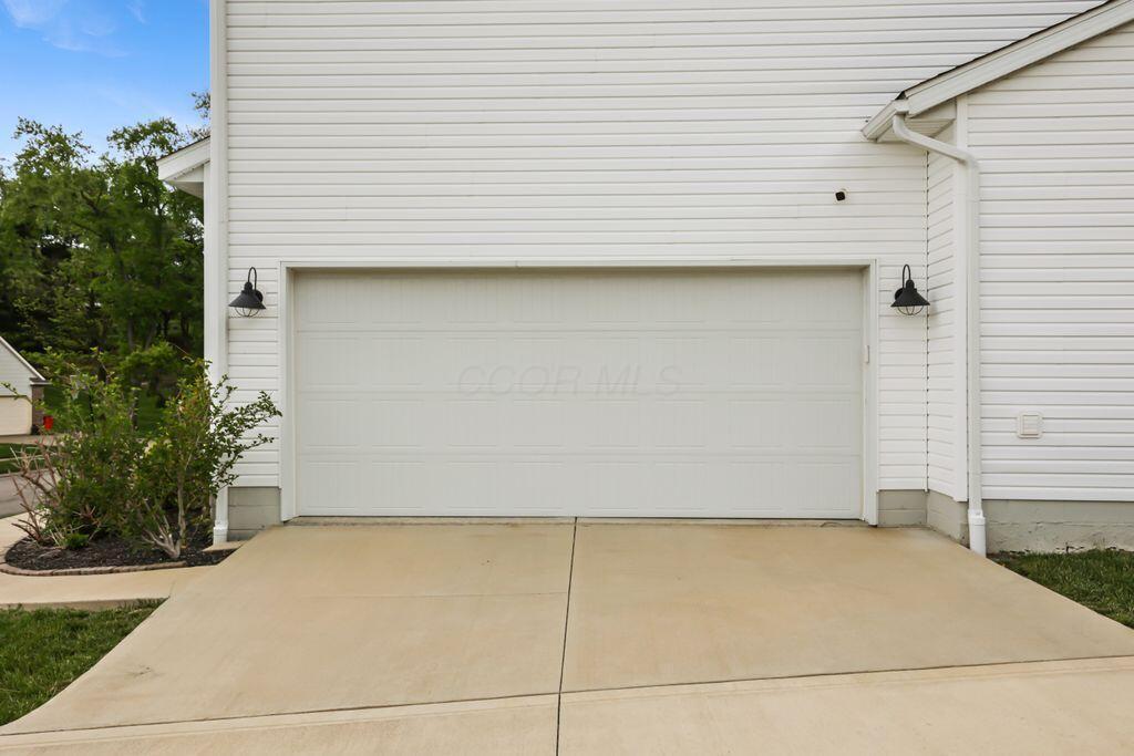 1285 Bluejack Lane Property Photo 8