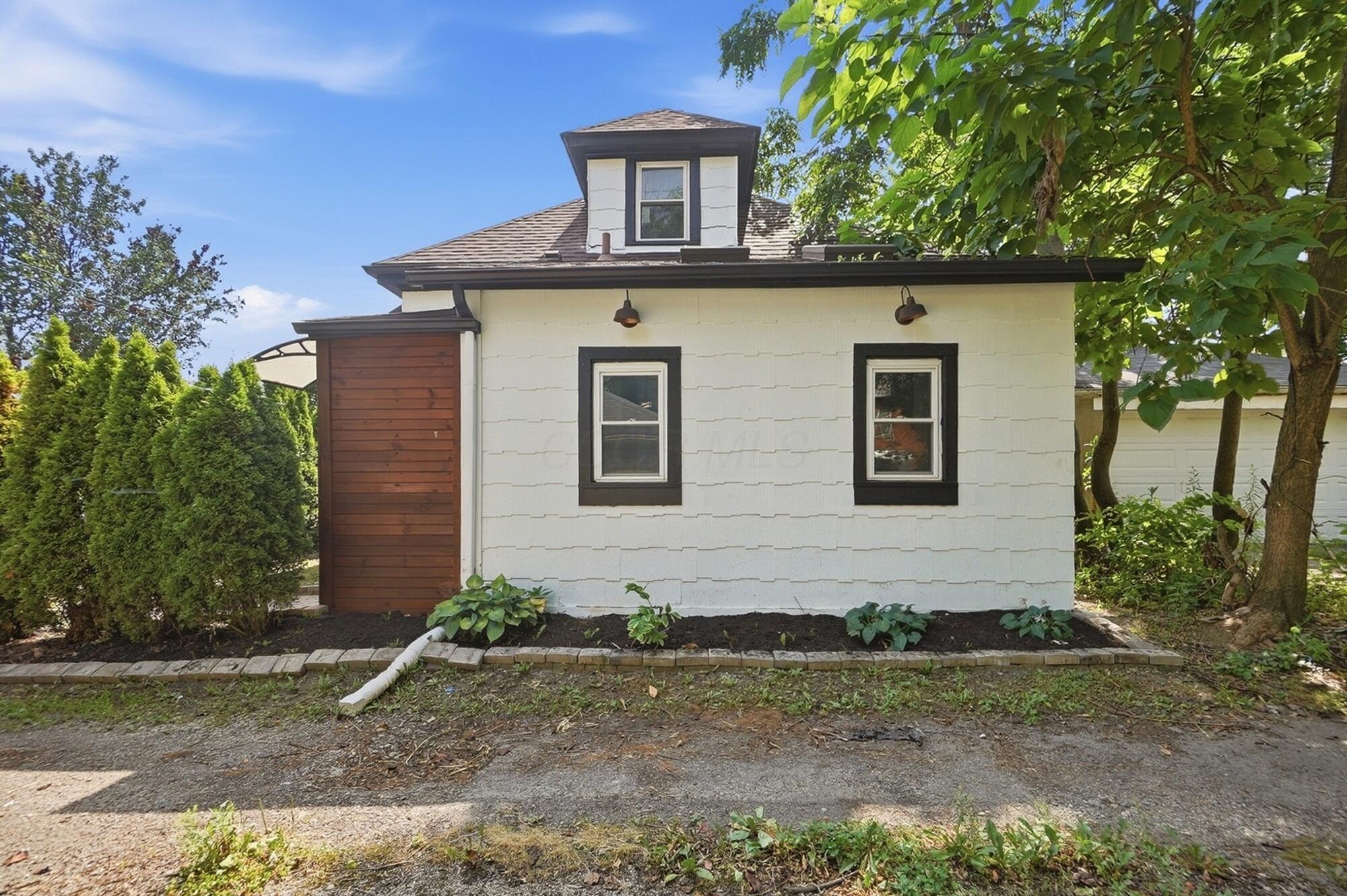 539 Thurman Avenue Property Photo 45