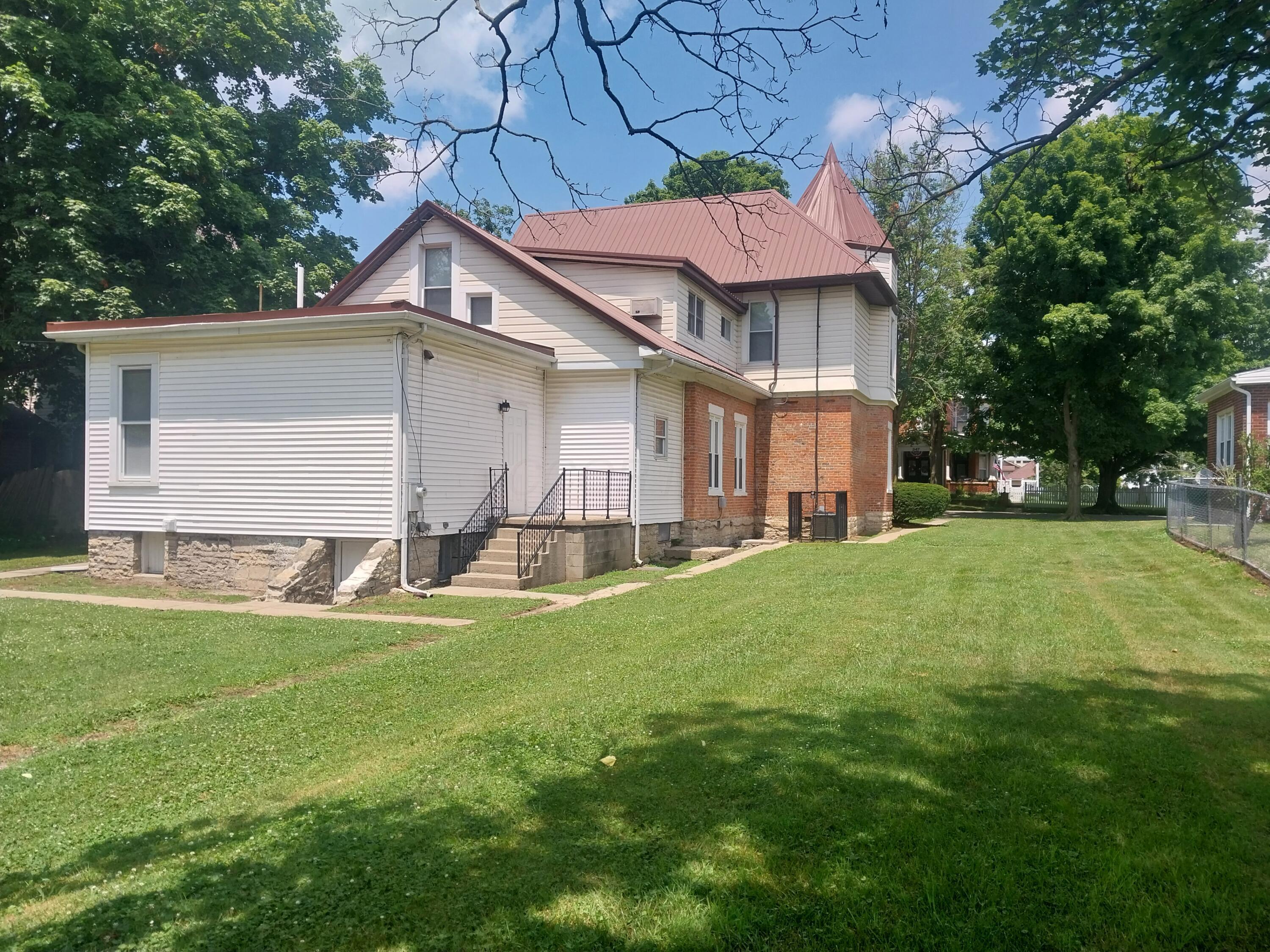 348 South Street Property Photo 6