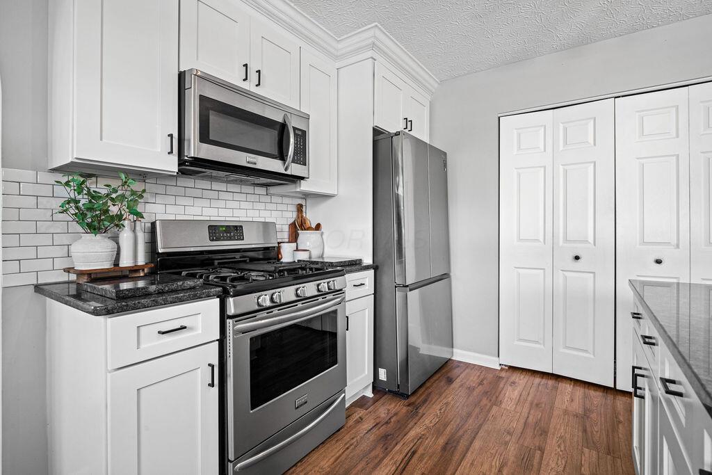 107 Spring Brook Court Property Photo 7