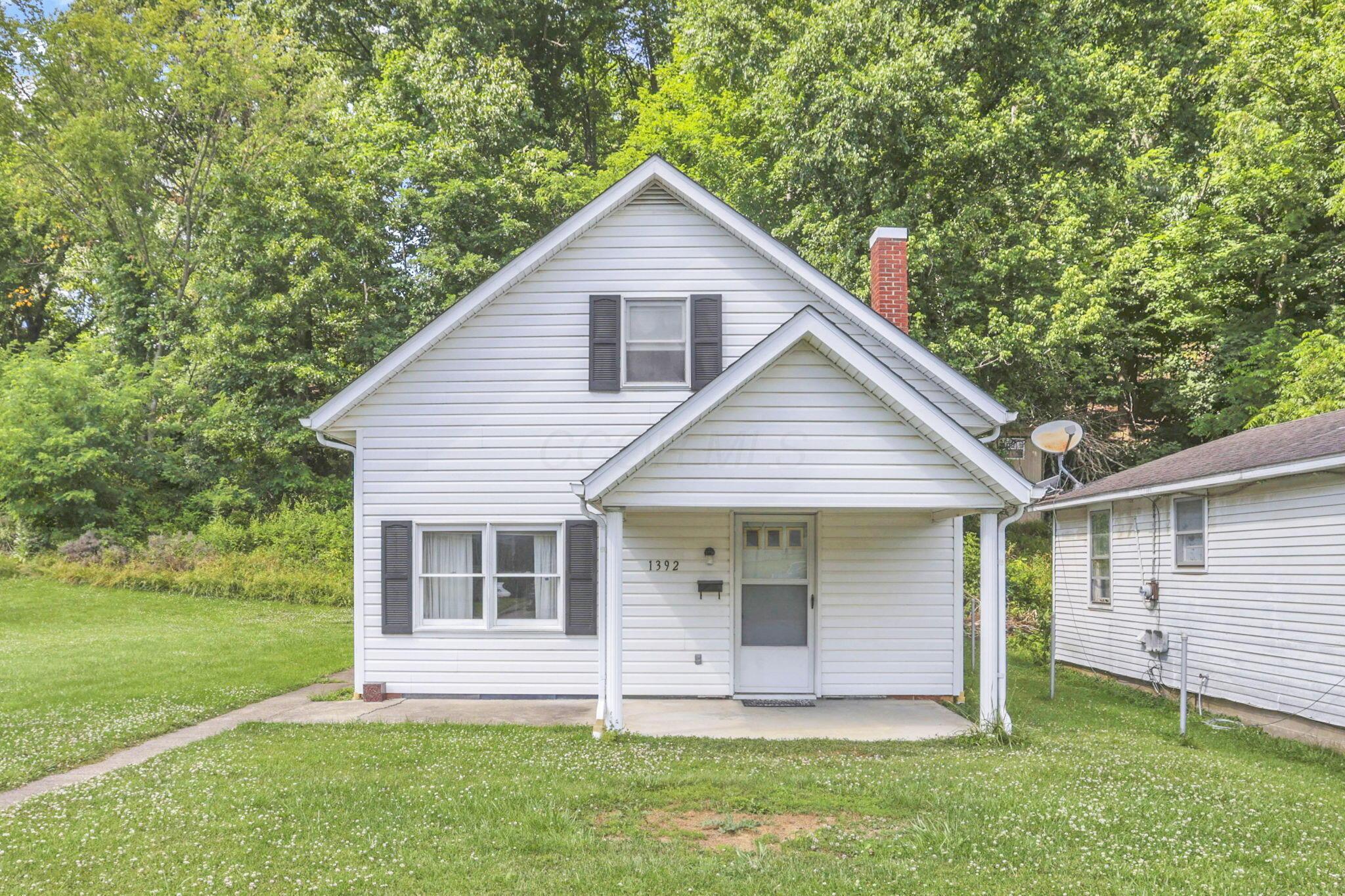 1392 4th Street Property Photo 1