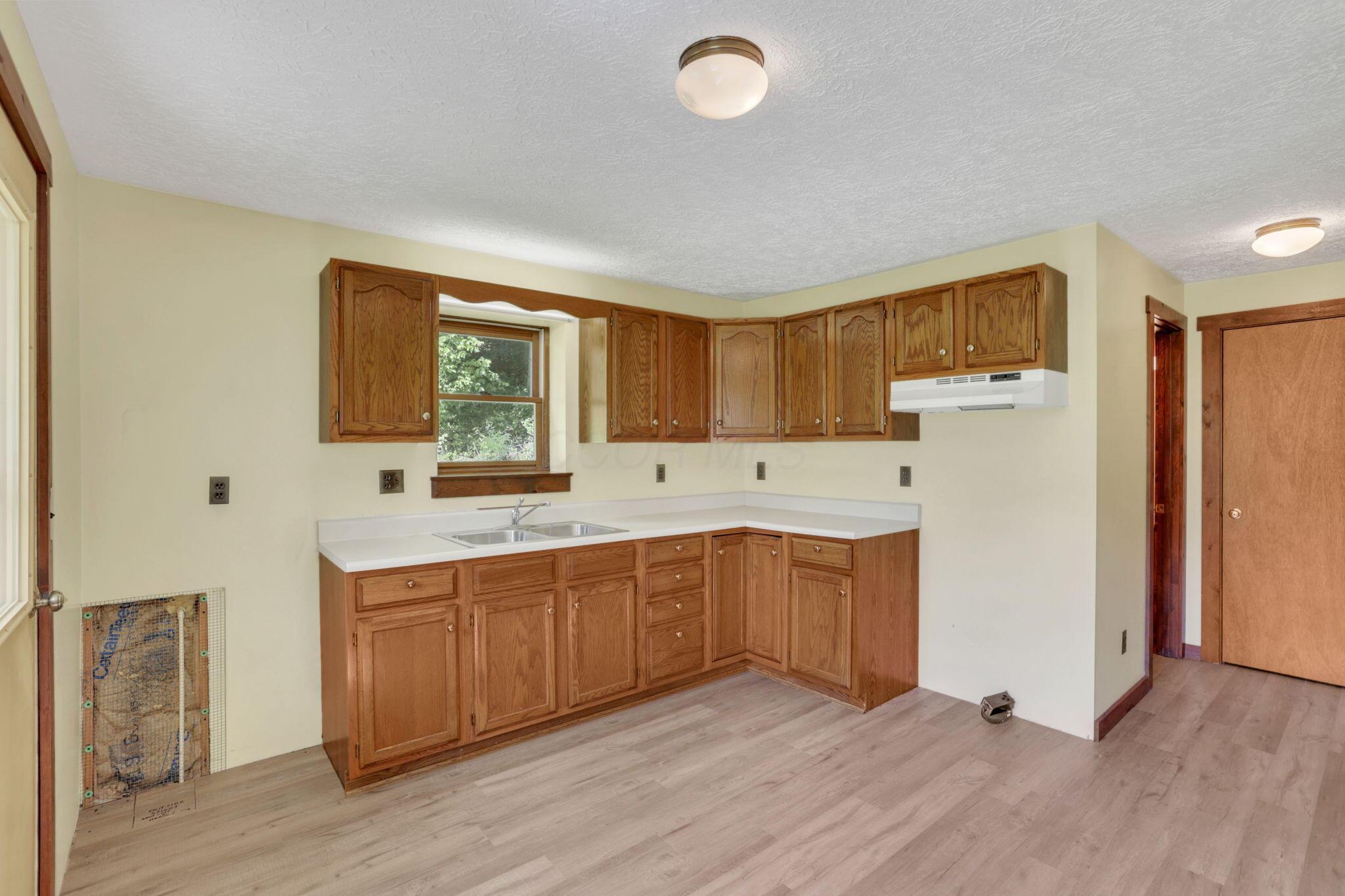 1392 4th Street Property Photo 13
