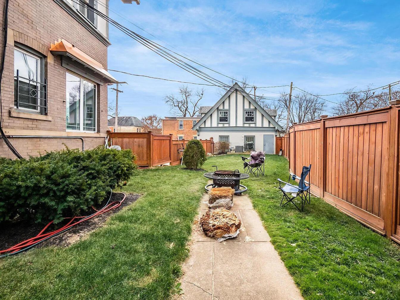 1349 E Broad Street Property Photo 67