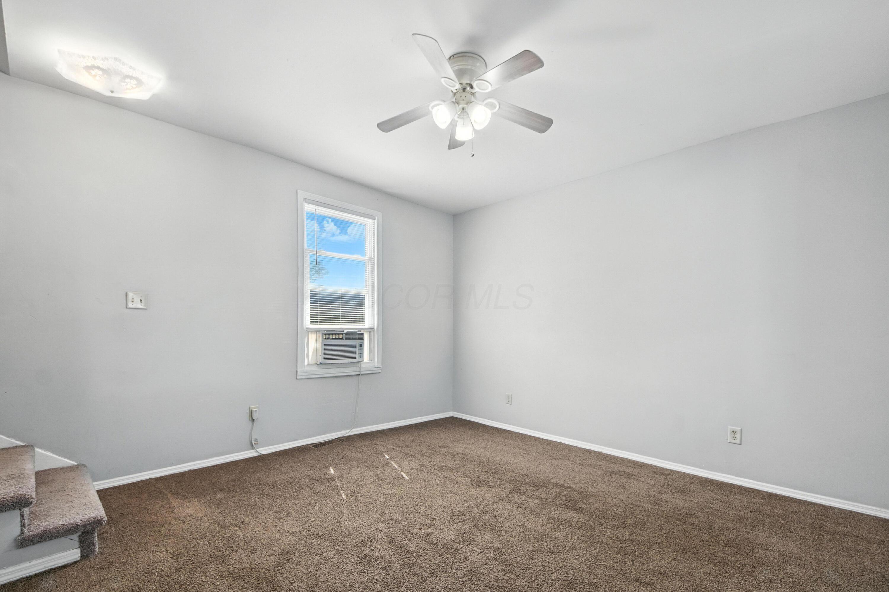 2584 Deming Avenue Property Photo 7