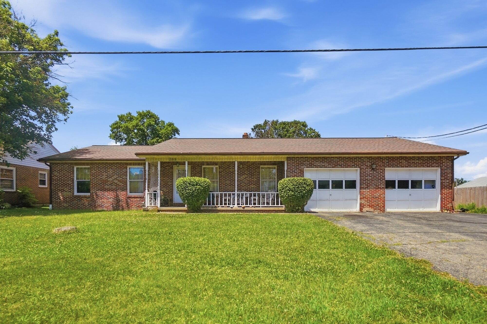 233 N Columbus Street Property Photo 6