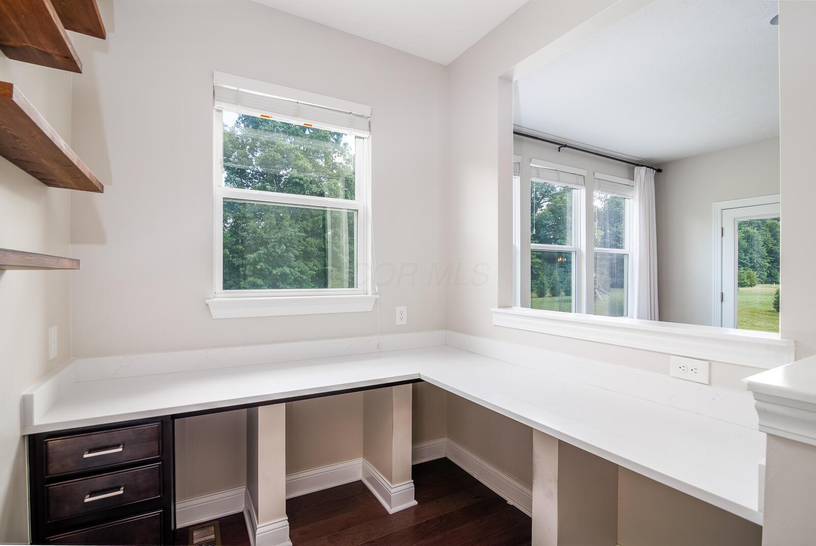 6543 Brookview Manor Drive Property Photo 28