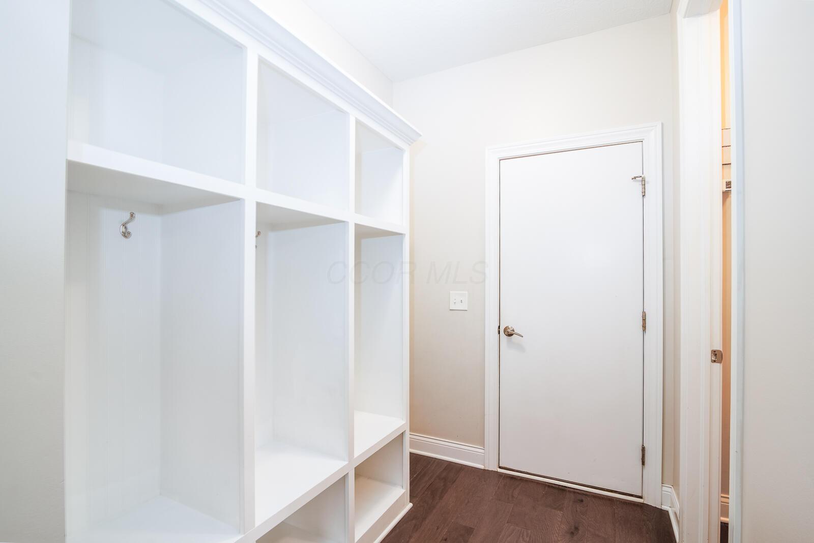 6543 Brookview Manor Drive Property Photo 30
