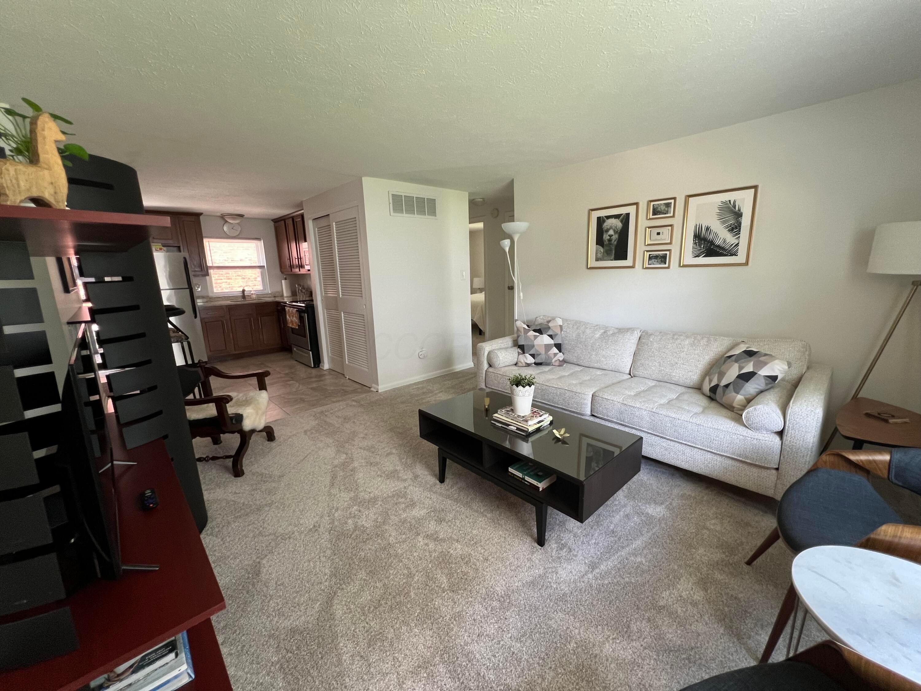 295 Thurman Avenue Property Photo 6