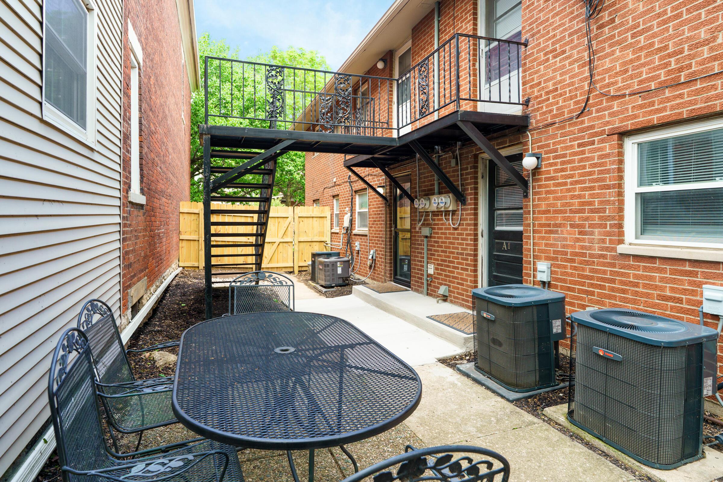 295 Thurman Avenue Property Photo 35