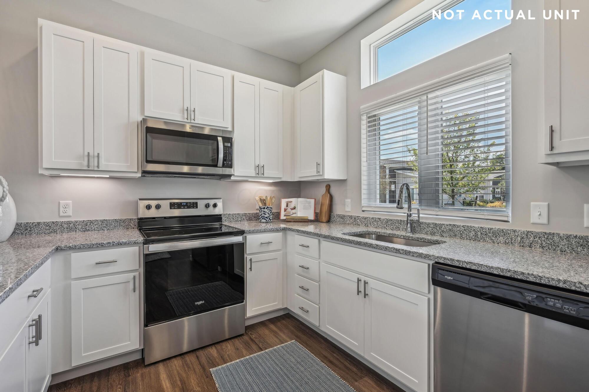 303 Wisteria Way Property Photo 14