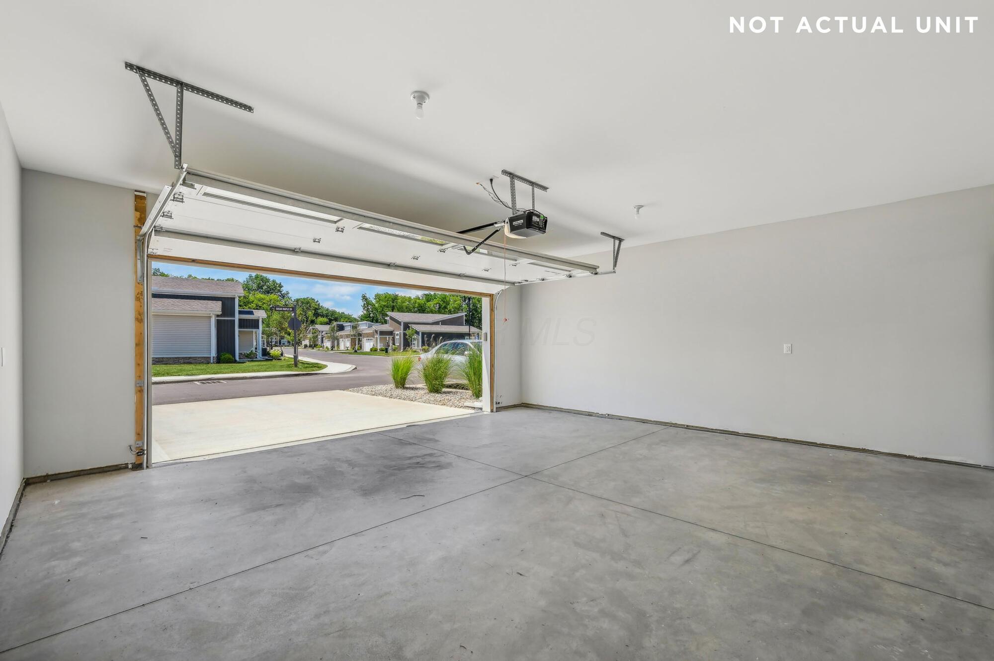 303 Wisteria Way Property Photo 33