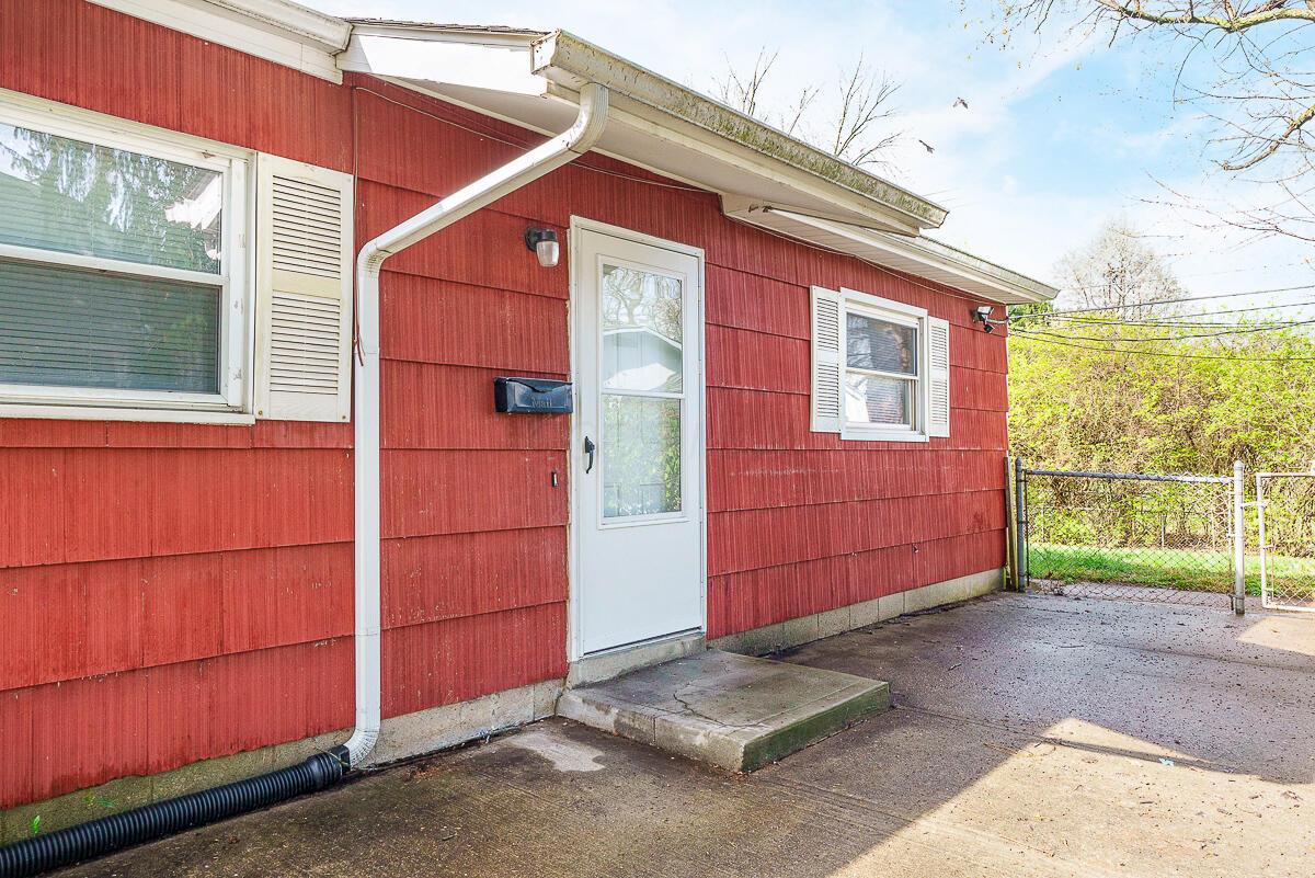 1775 Alcoy Drive Property Photo 2