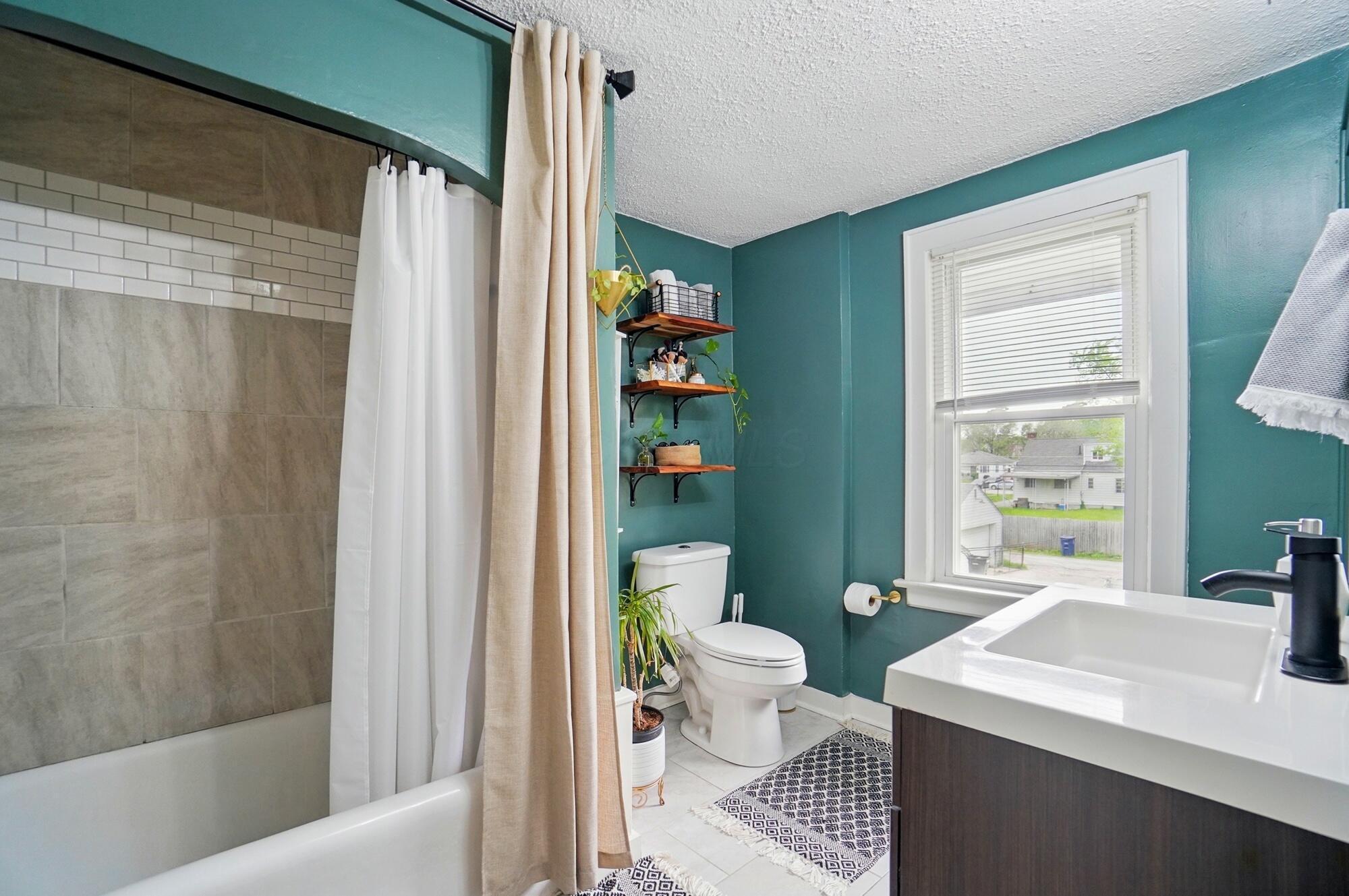 1199 Lockbourne Road Property Photo 15