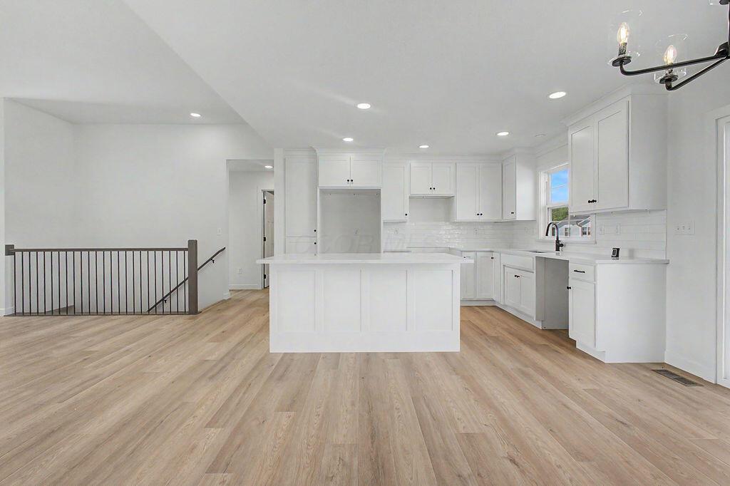 204 De Rosa Drive Property Photo 11