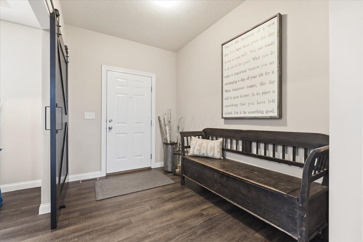 8000 Narrow Leaf Drive Property Photo 15