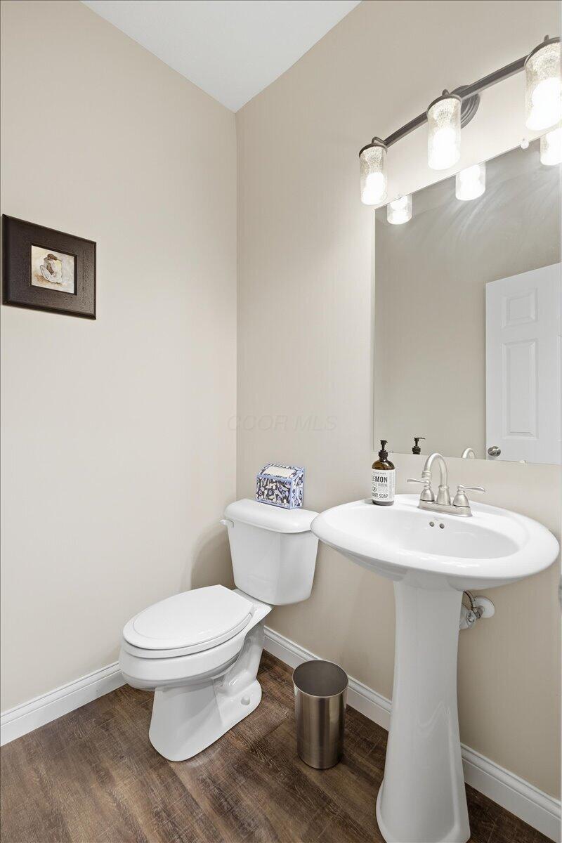 8000 Narrow Leaf Drive Property Photo 25
