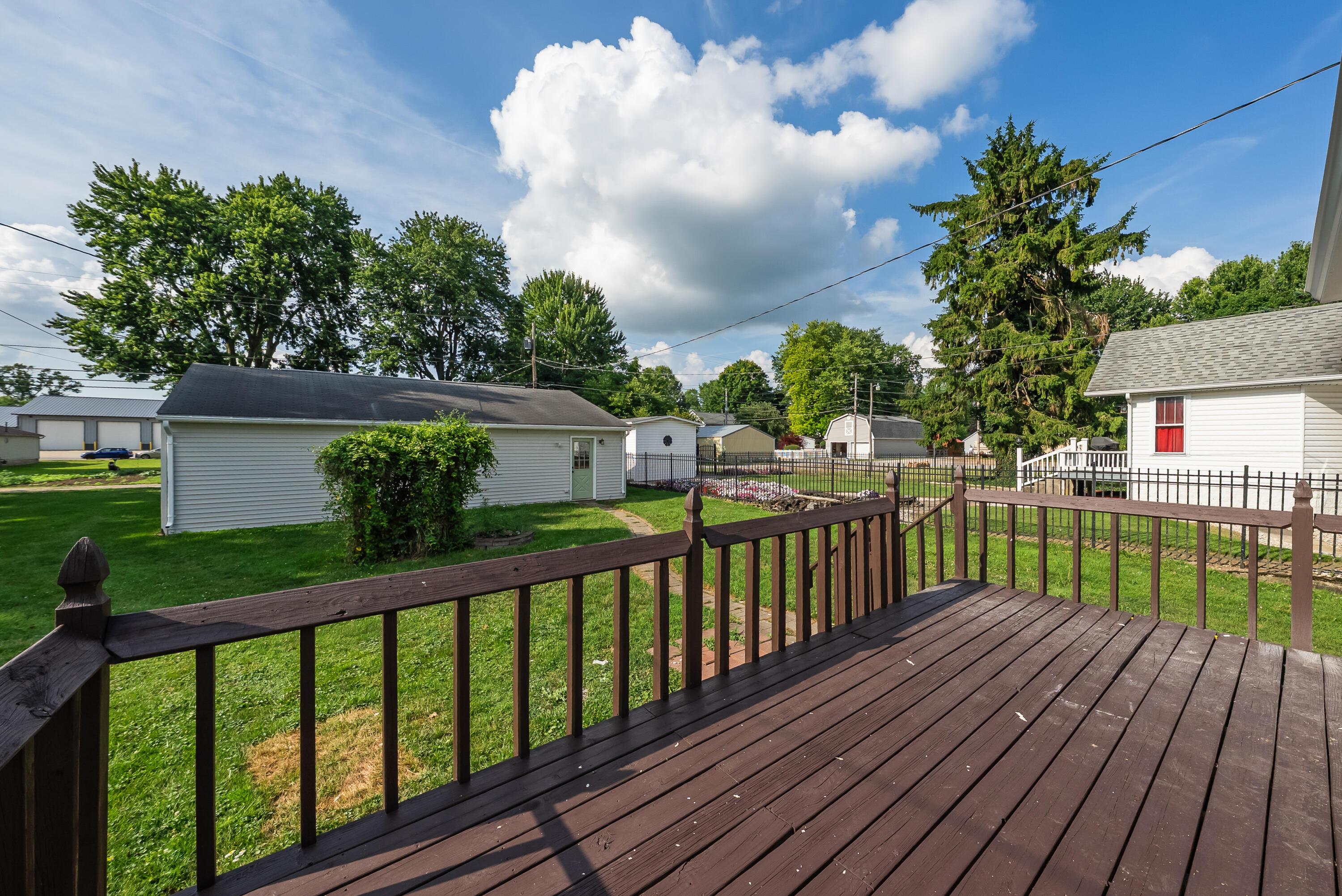 306 E Water Street Property Photo 16