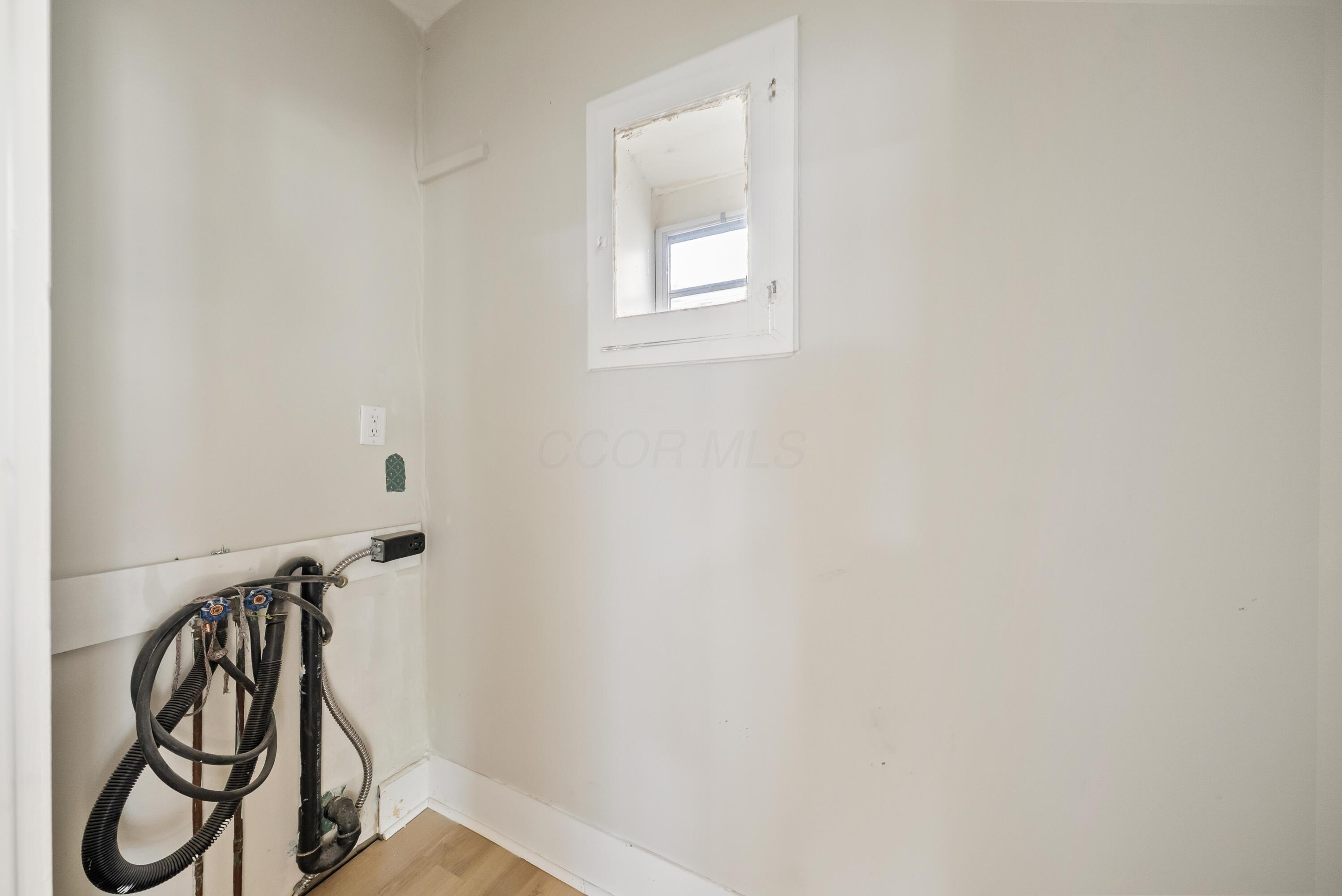 306 E Water Street Property Photo 38