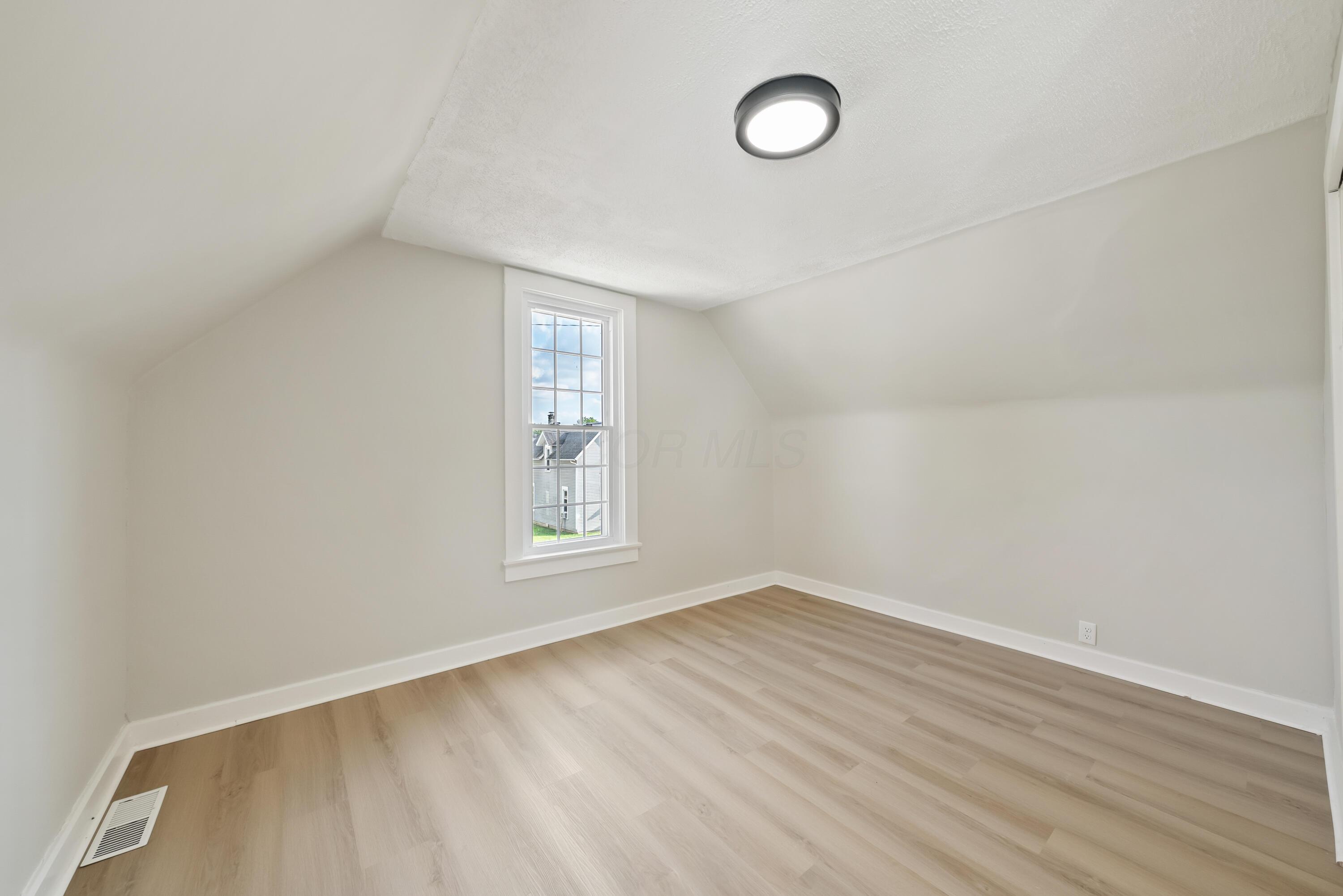306 E Water Street Property Photo 44