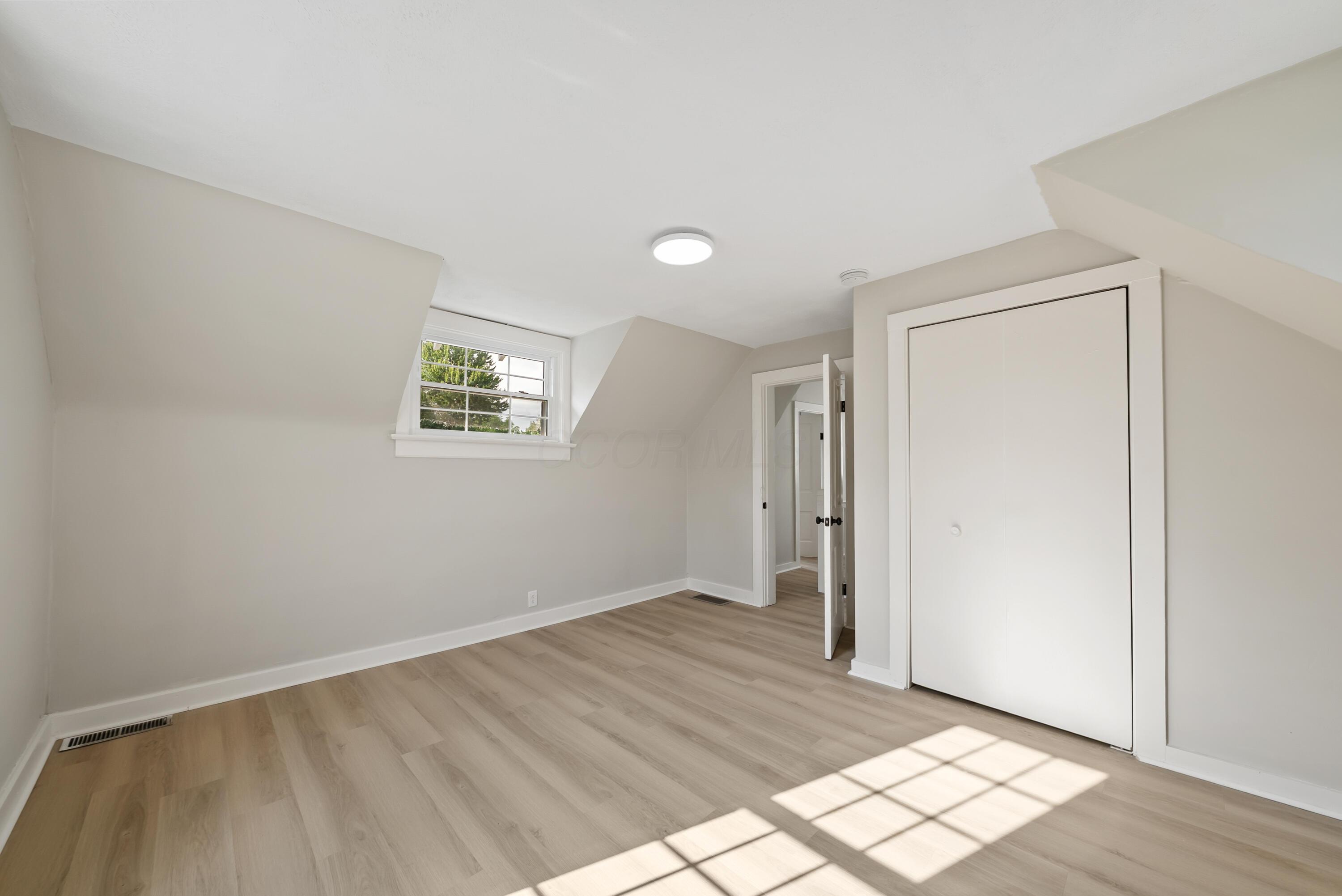 306 E Water Street Property Photo 48