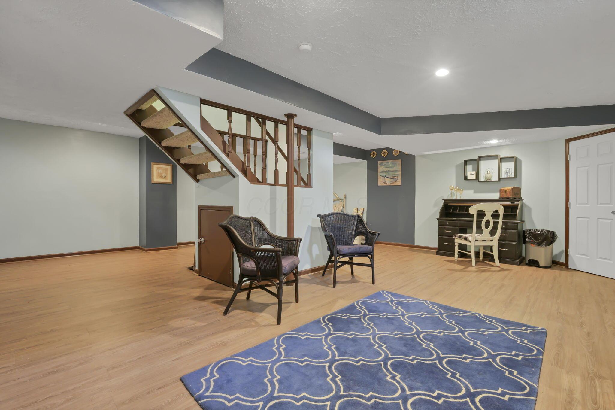 4008 Dorset Court Property Photo 39