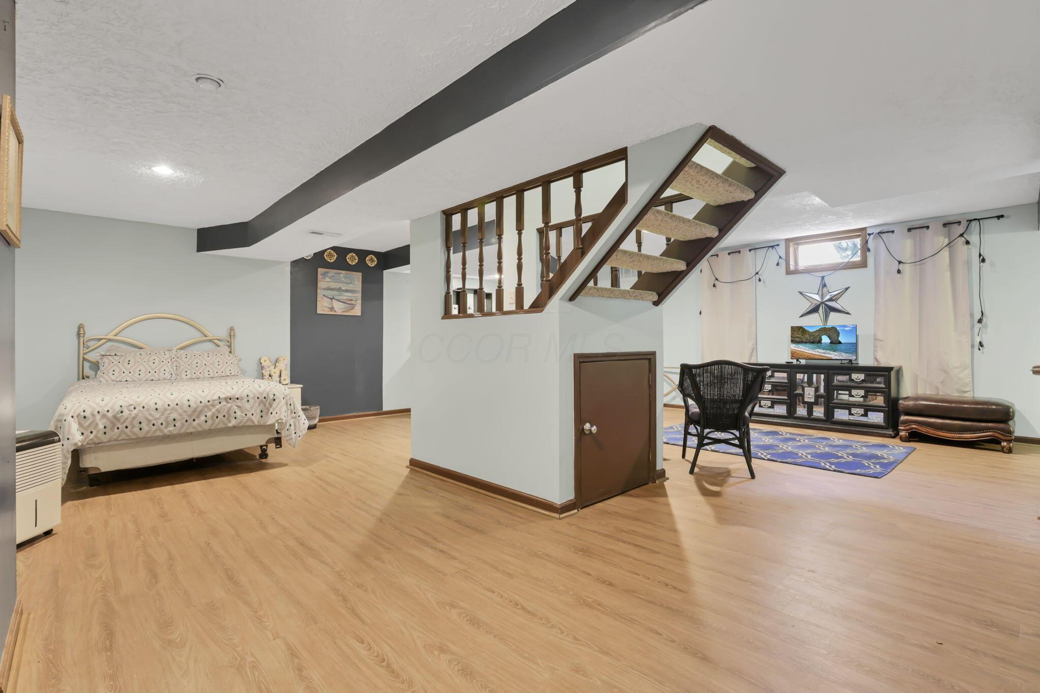 4008 Dorset Court Property Photo 41