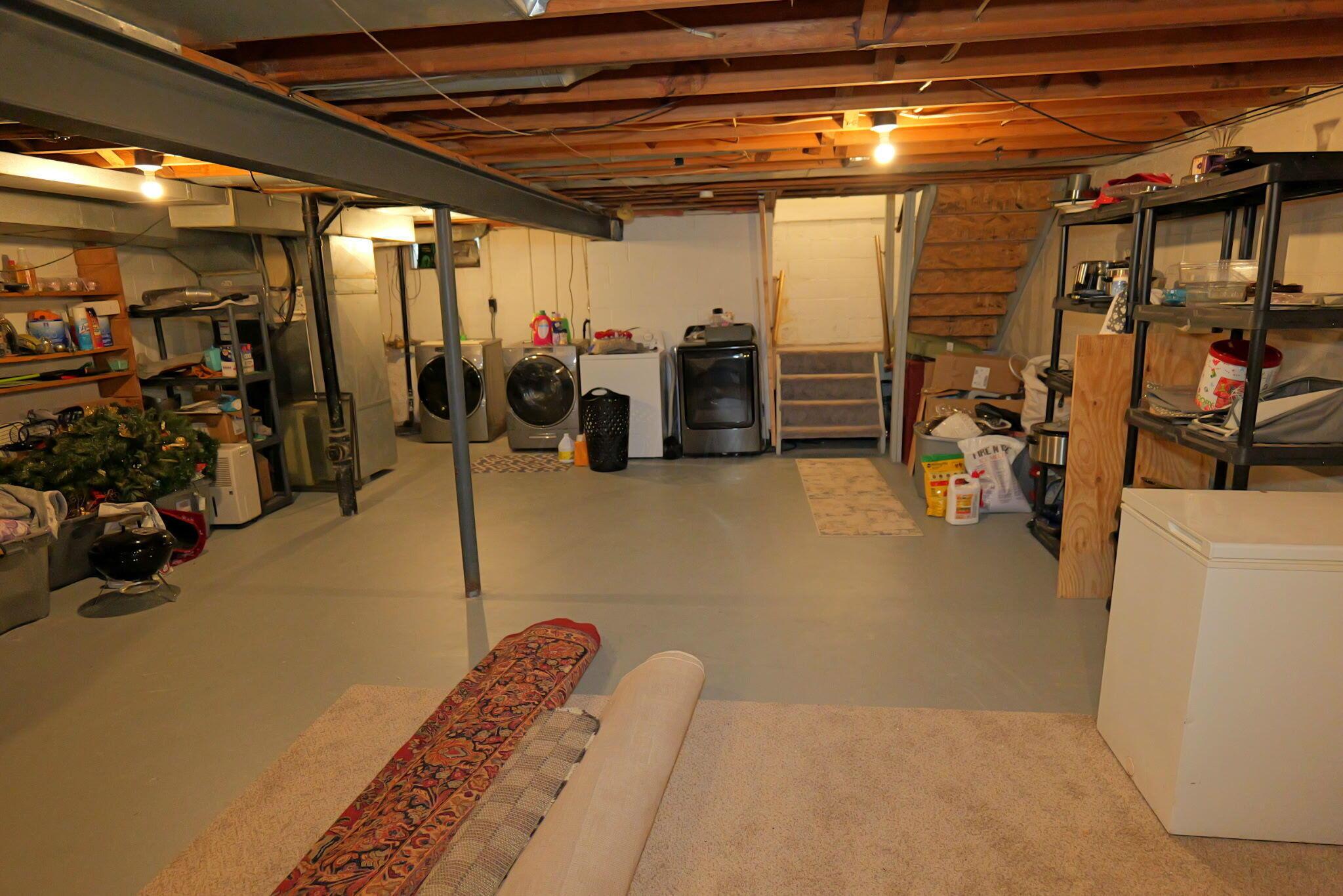 1345 S Waggoner Road Property Photo 8