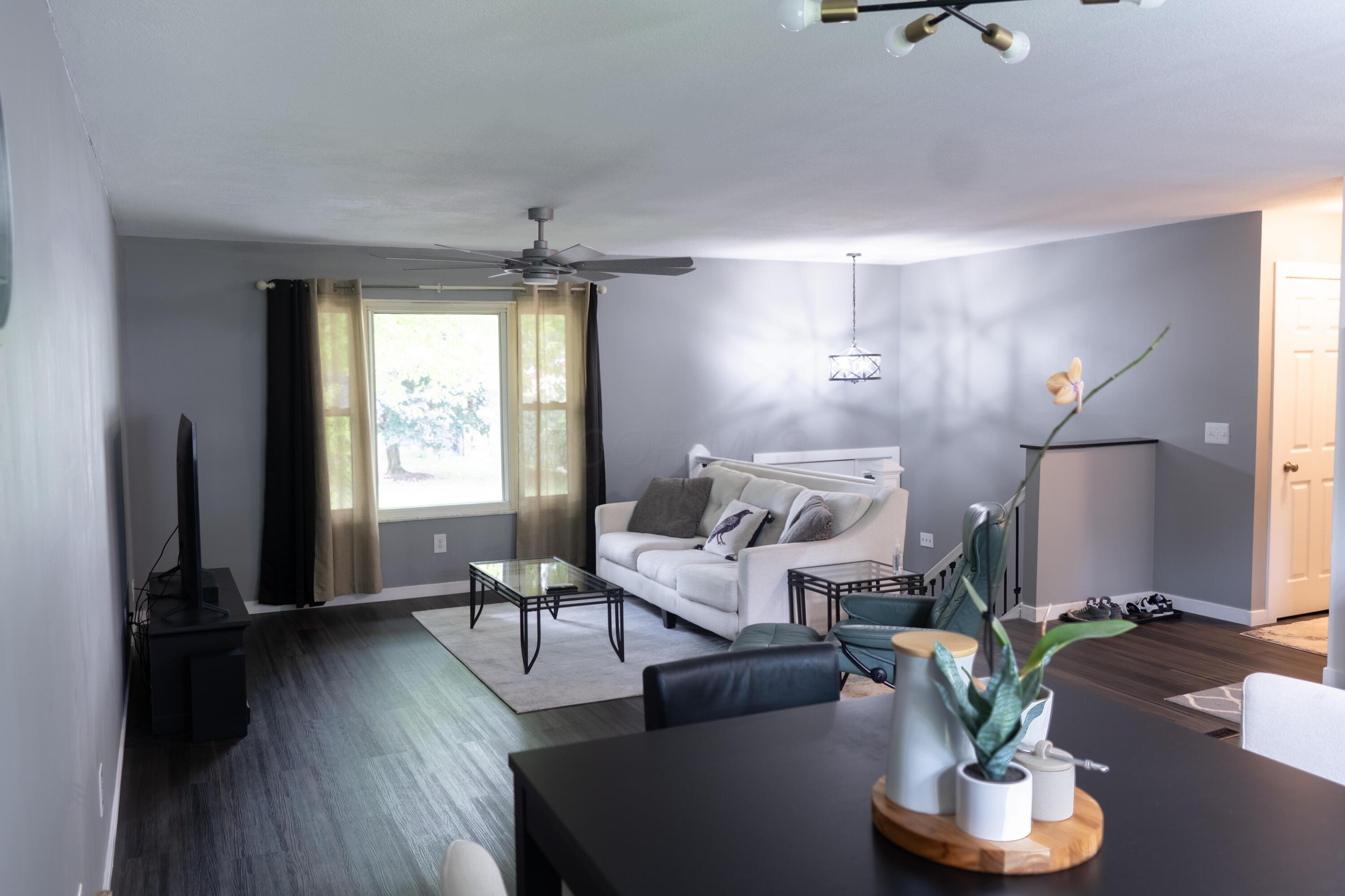 5459 Aspen Road Property Photo 4