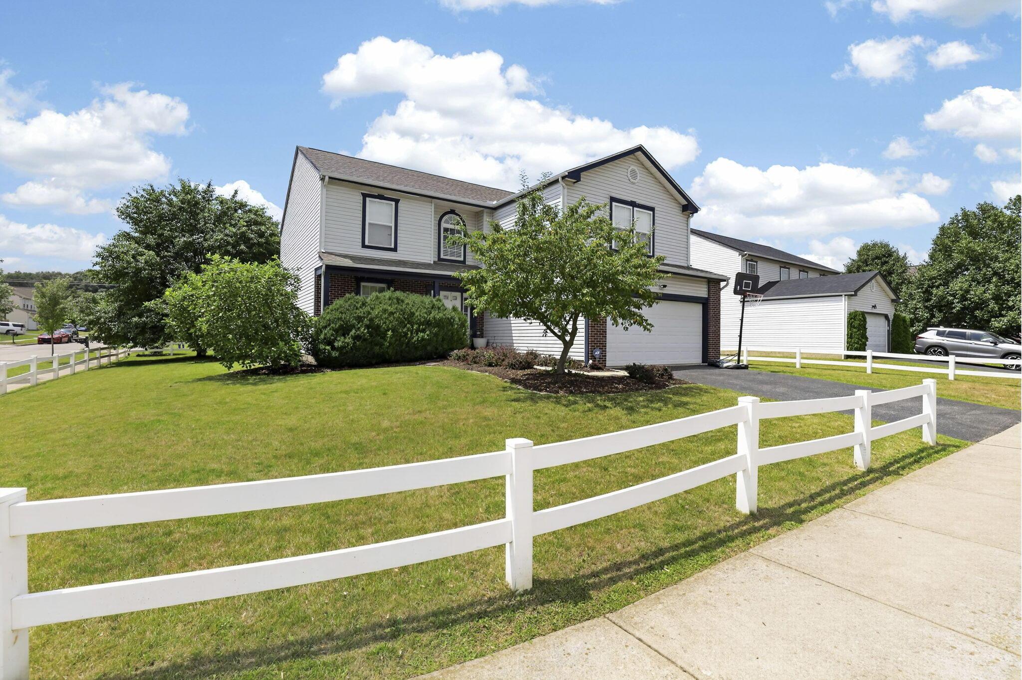 15 Tabilore Loop Property Photo 7