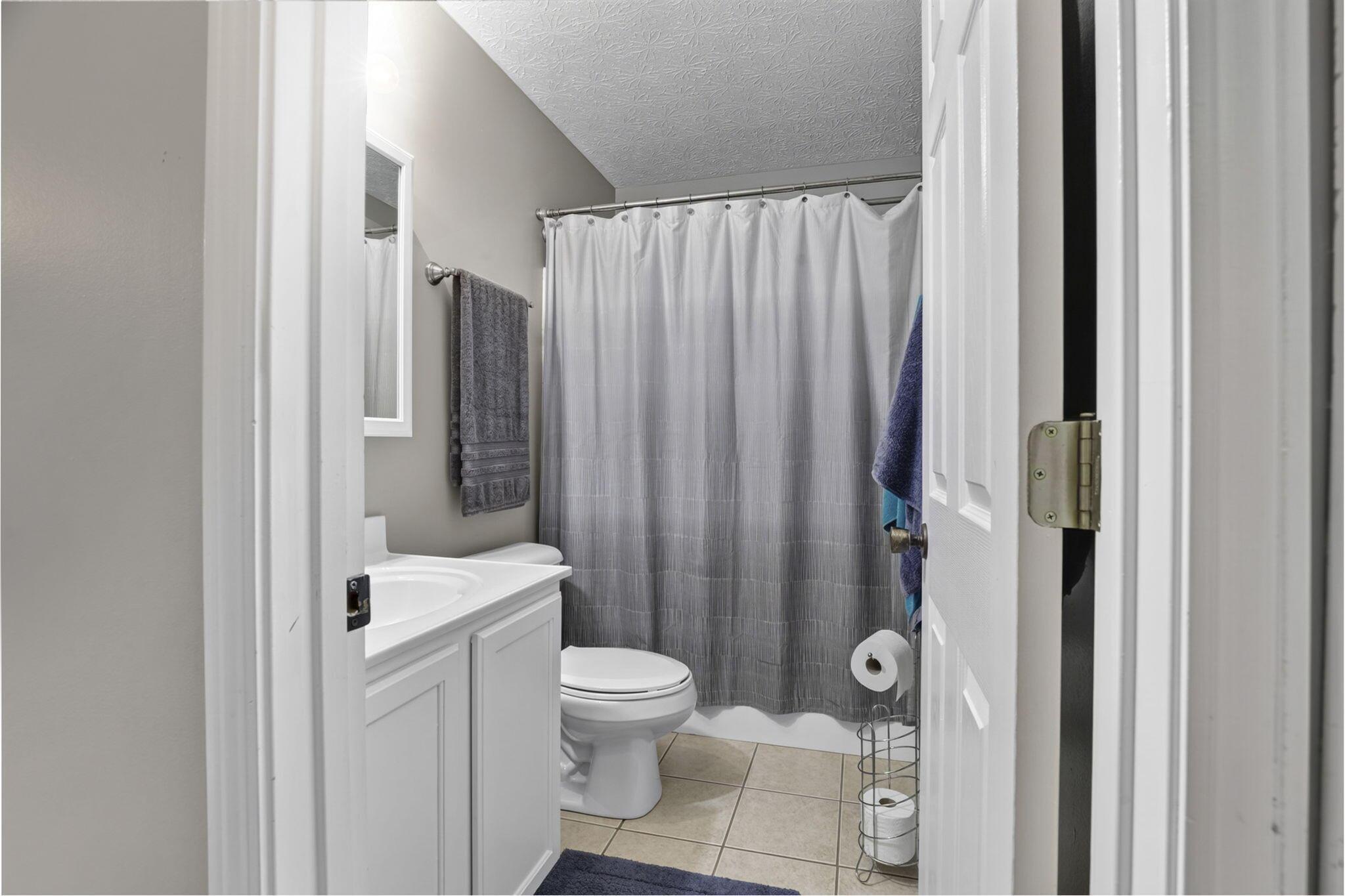 15 Tabilore Loop Property Photo 42