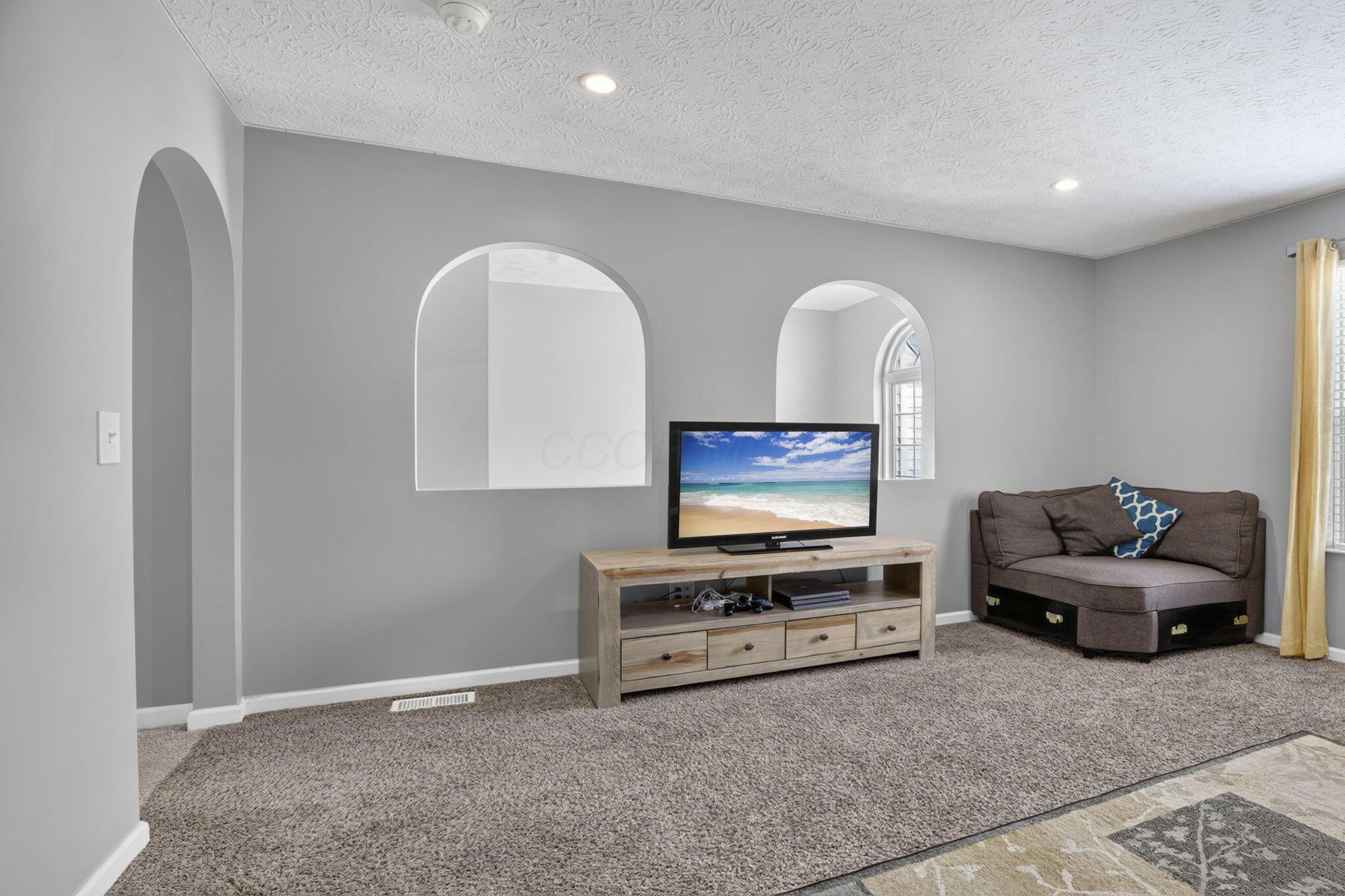 15 Tabilore Loop Property Photo 48